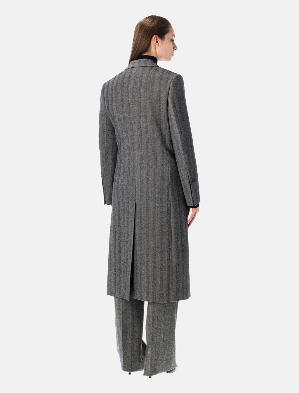 Oversized Double Breasted Chevron Wool Coat Salvatore ferragamo оригінал – Купити в Україні – вид ззаду