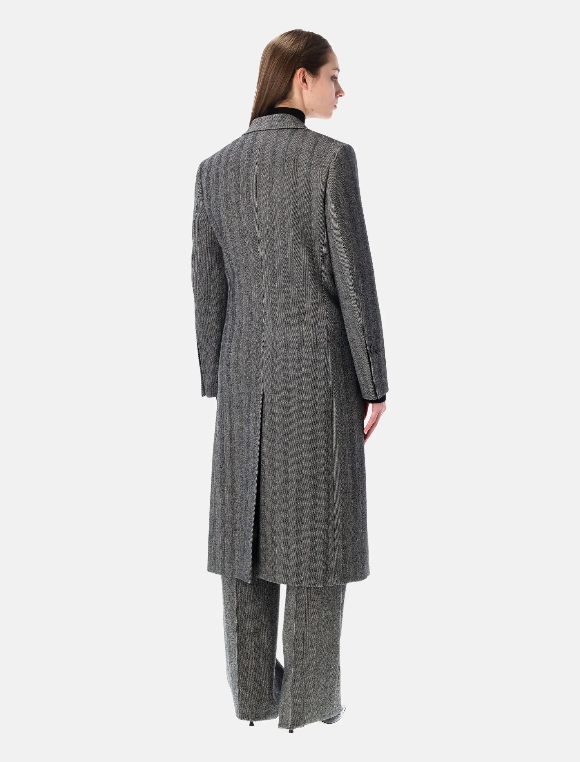 Oversized Double Breasted Chevron Wool Coat Salvatore ferragamo оригінал – Купити в Україні – вид ззаду