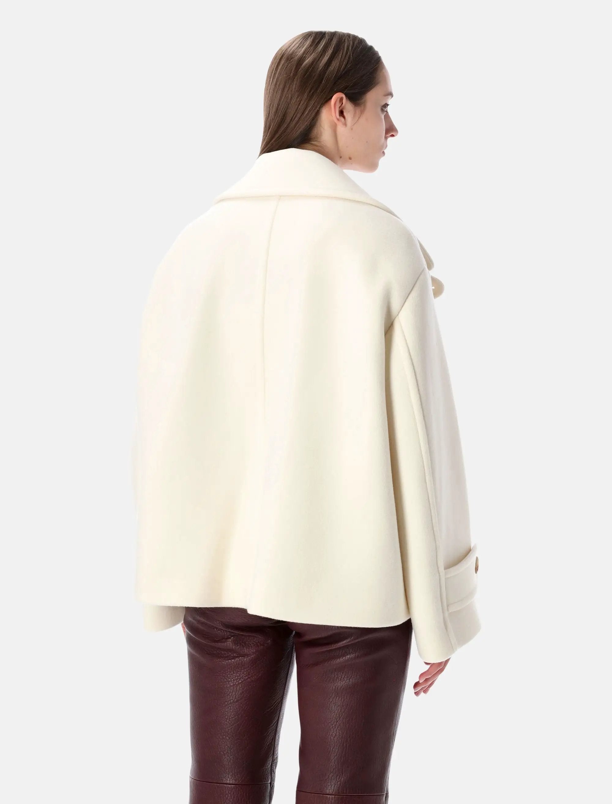 Chloe Outerwear оригінал | Швидка доставка Україна – вид ззаду