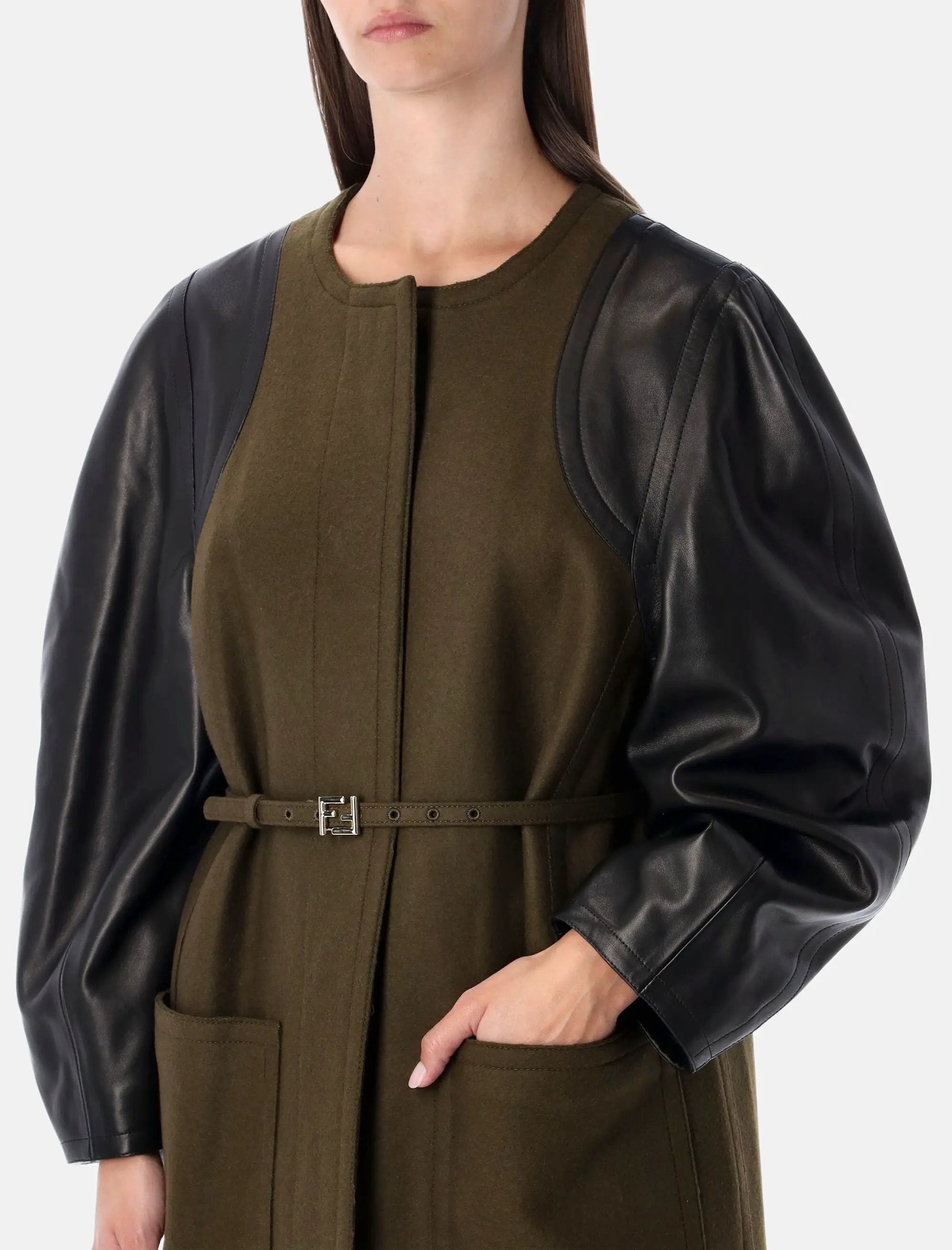 Оригінальна Green Wool MIDI Coat With Leather Sleeves Fendi – детальний вид