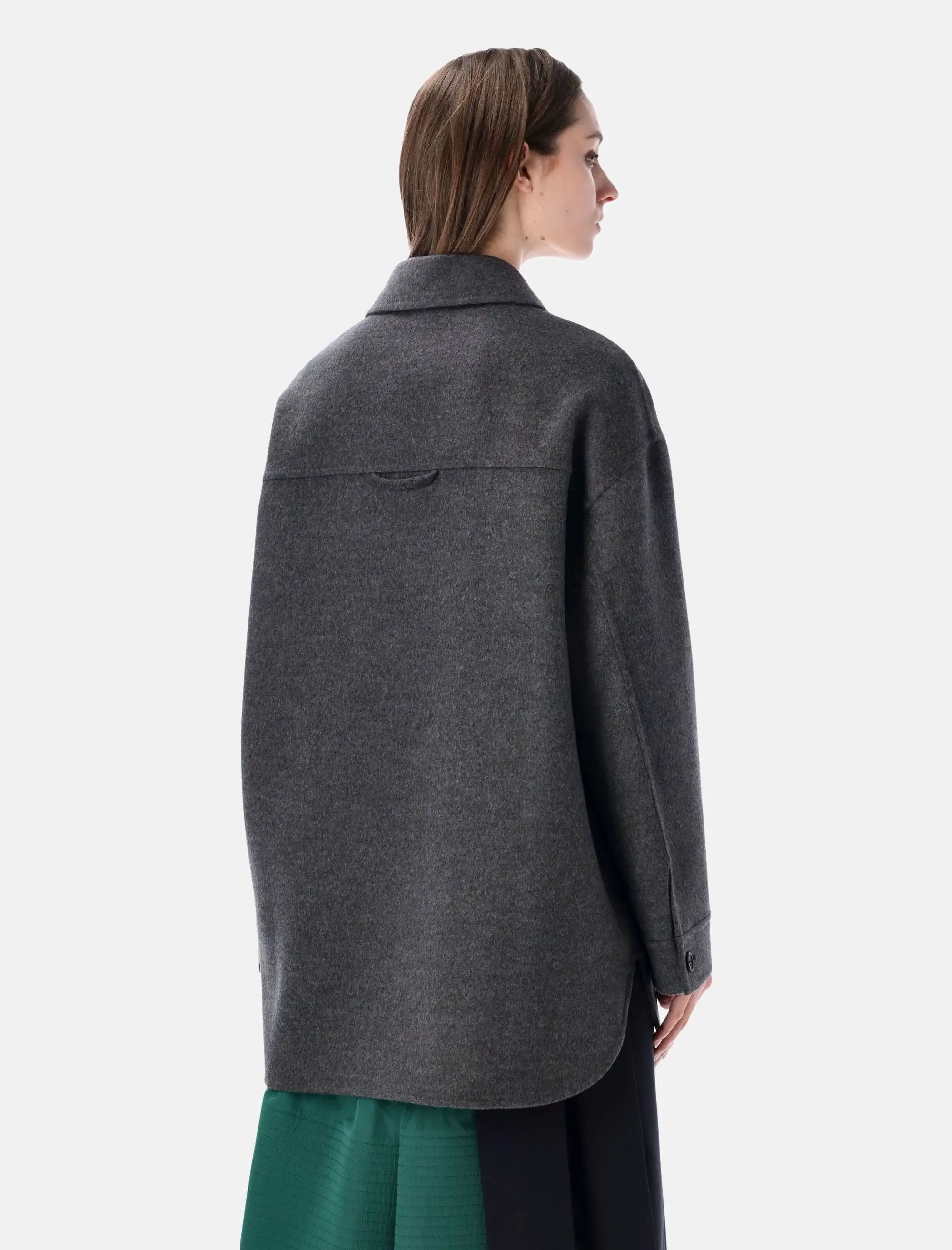 Оригінальна Shirt Coat Logo Patch Dark Gray Prada – вид ззаду