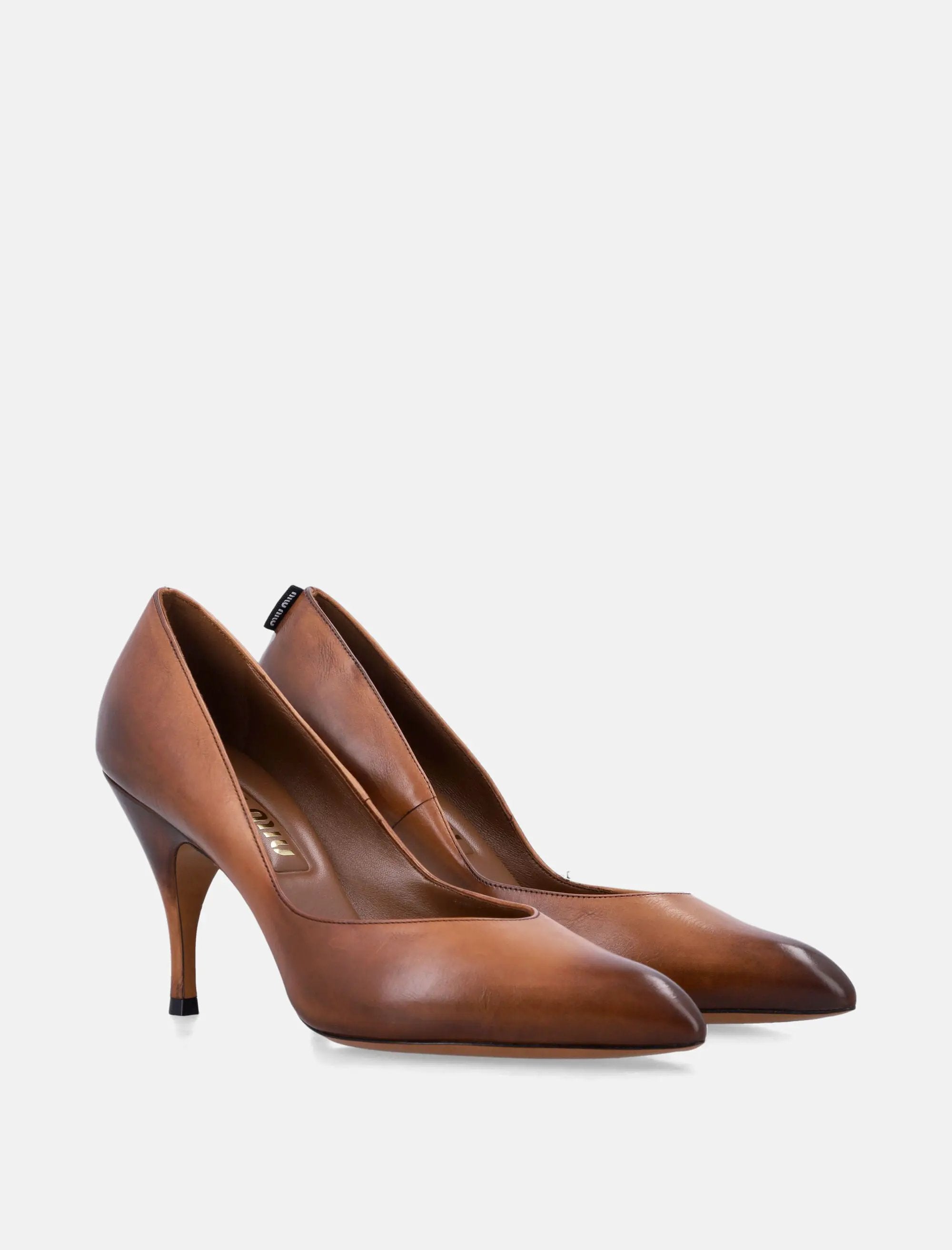 Miu miu Footwear оригінал | Швидка доставка Україна – вид ззаду