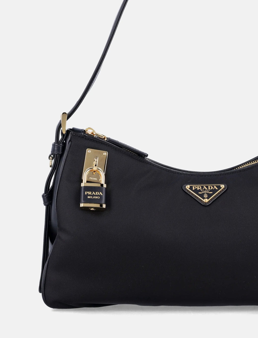 Black Nylon Hobo Bag Prada оригінал – Купити в Україні – вид ззаду