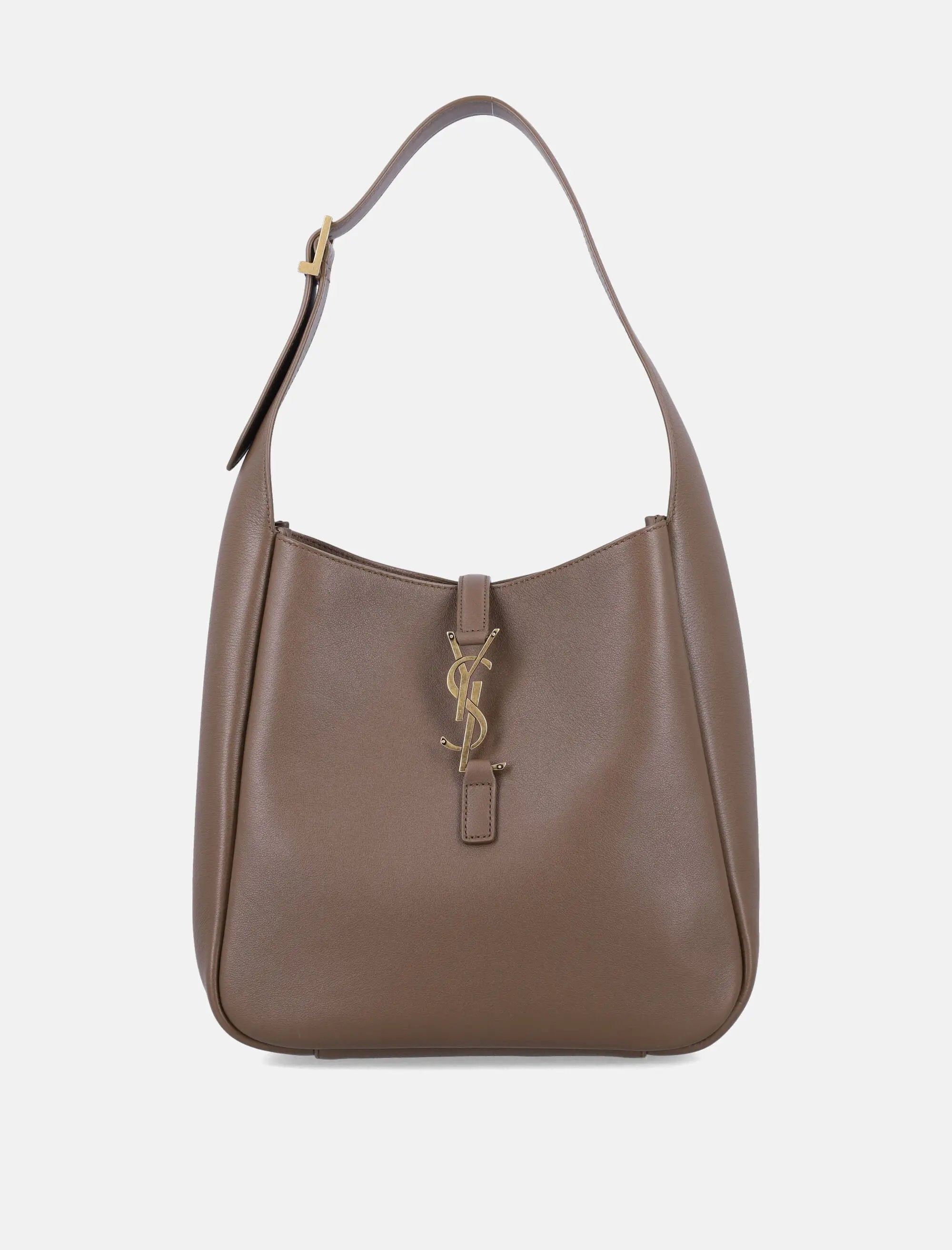 Оригінальна Le 5 À 7 Supple Small In Grained Leather Saint laurent – боковий вид