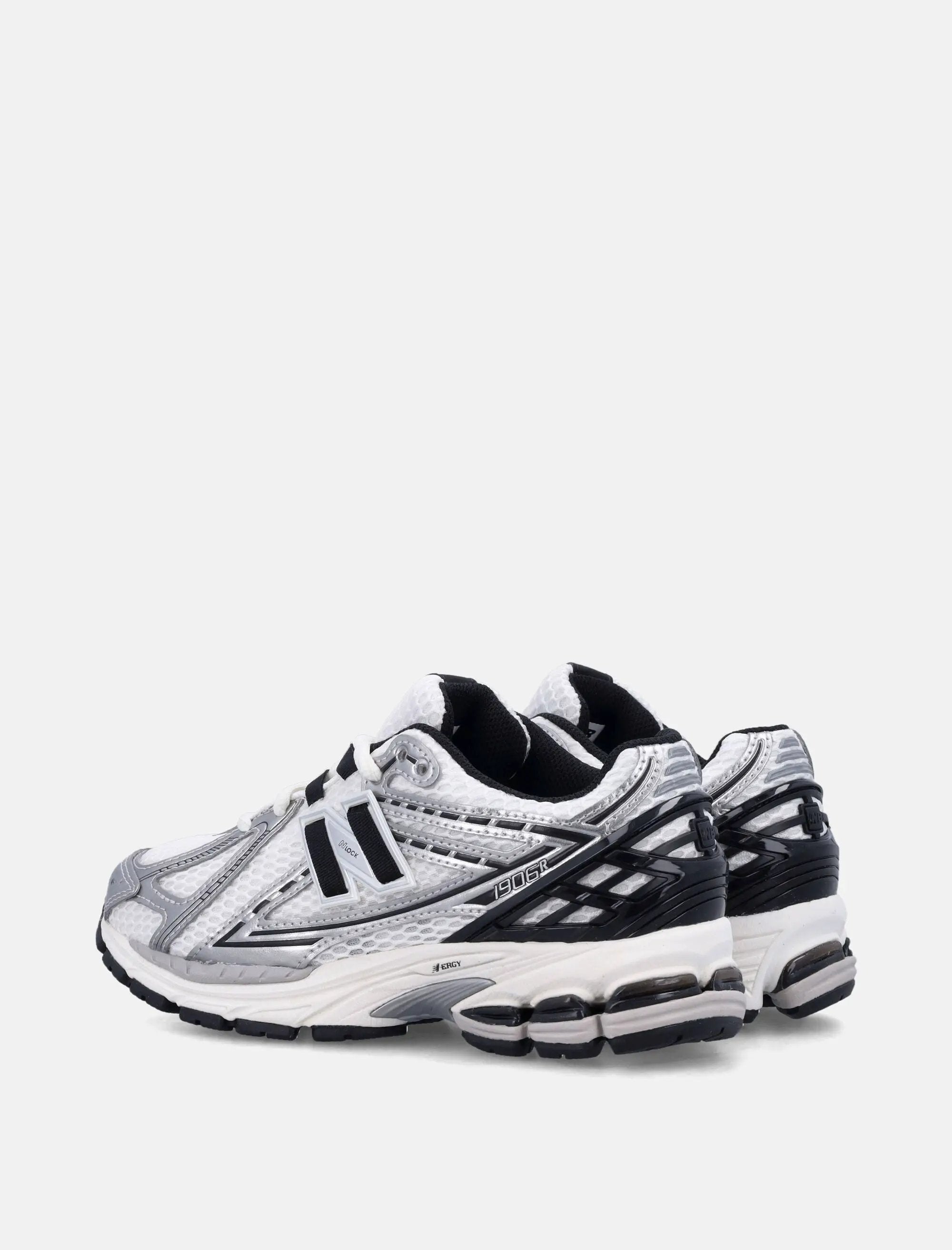 1906r White And Silver Sneakers New balance – Гарантія оригінальності – збільшений вид