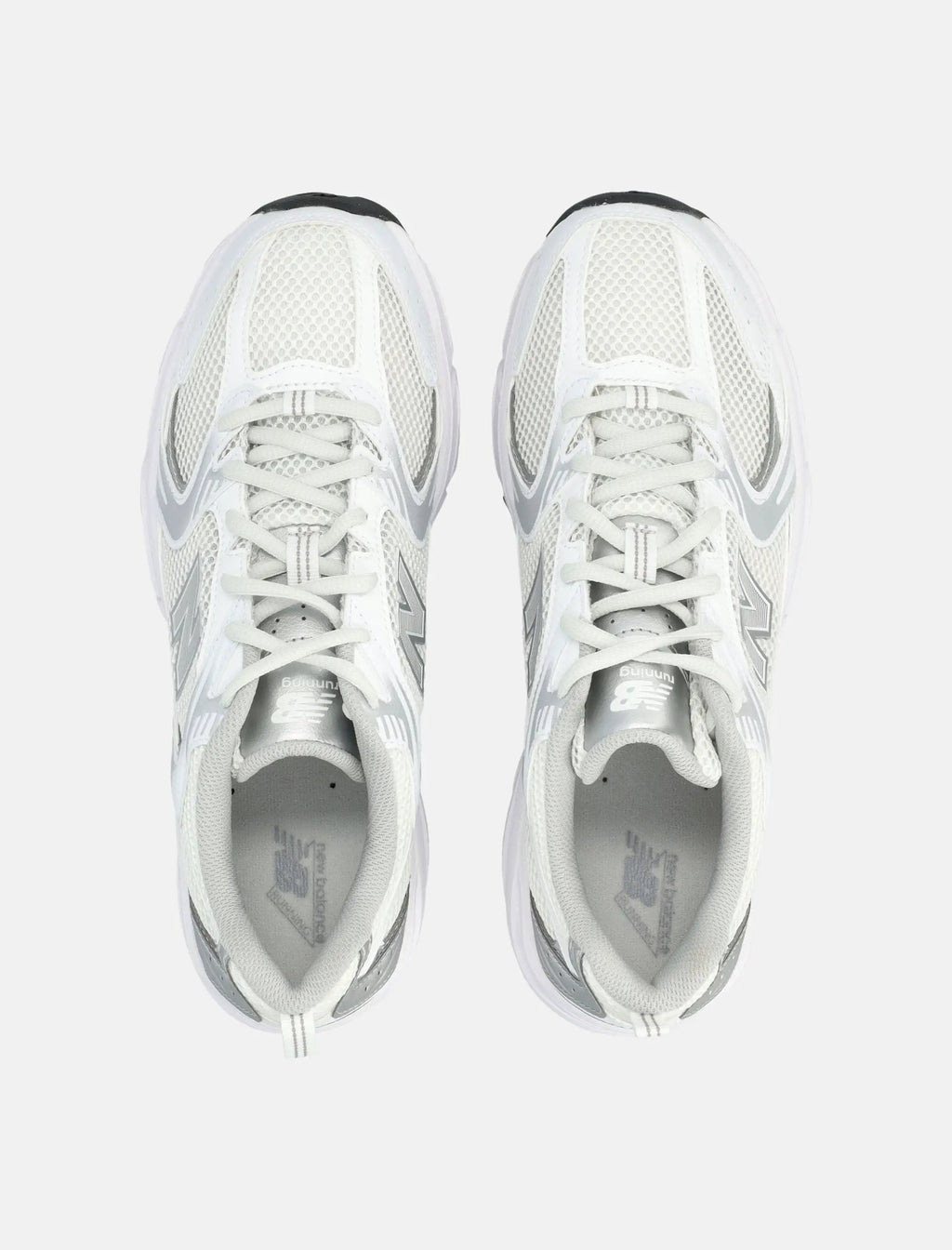 530 White Sneakers New balance – Гарантія оригінальності – вид ззаду