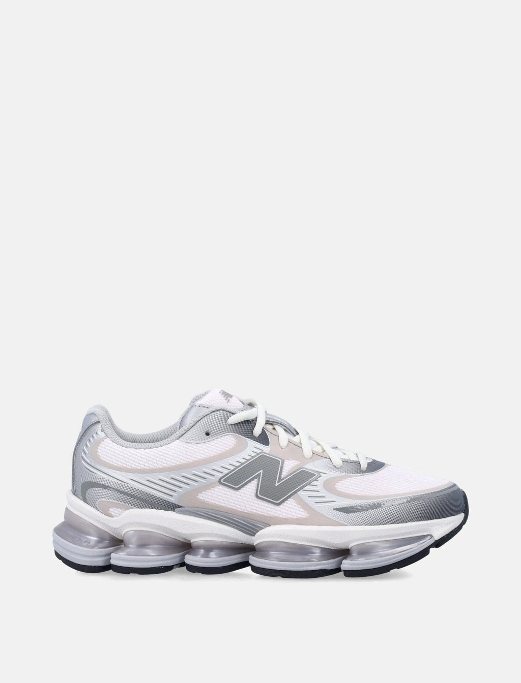 Оригінальна Abzorb 2000 Sneakers New balance – боковий вид
