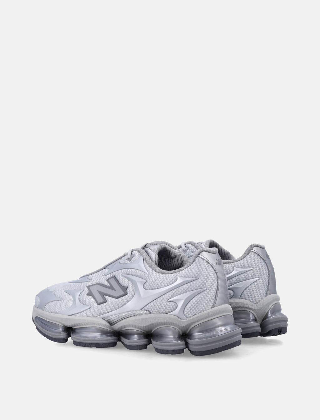 2000 Silver Sneakers New balance – Гарантія оригінальності – детальний вид