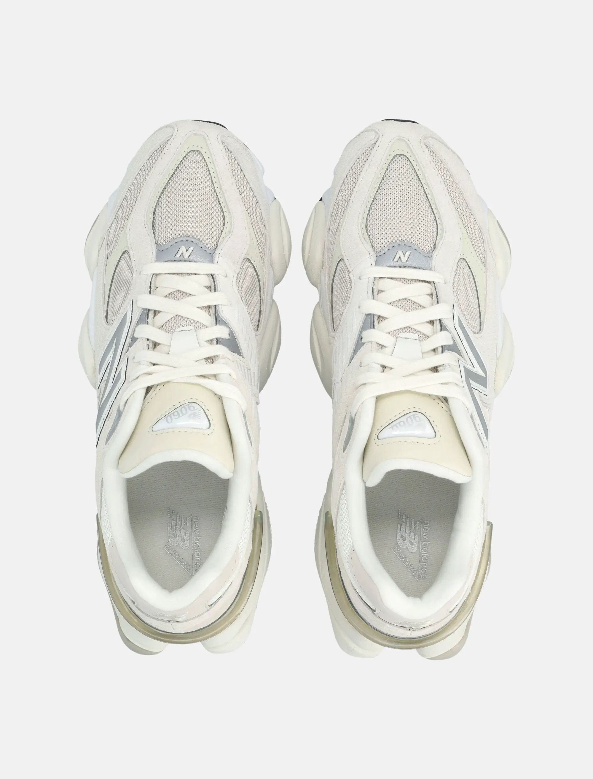 9060 Off White Sneakers New balance – Гарантія оригінальності – вид ззаду