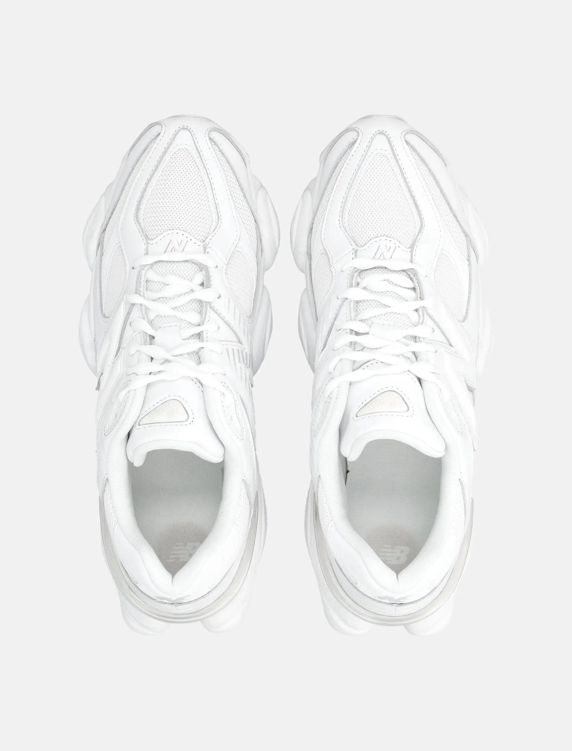 Оригінальна 9060 Sneakers New balance – вид ззаду