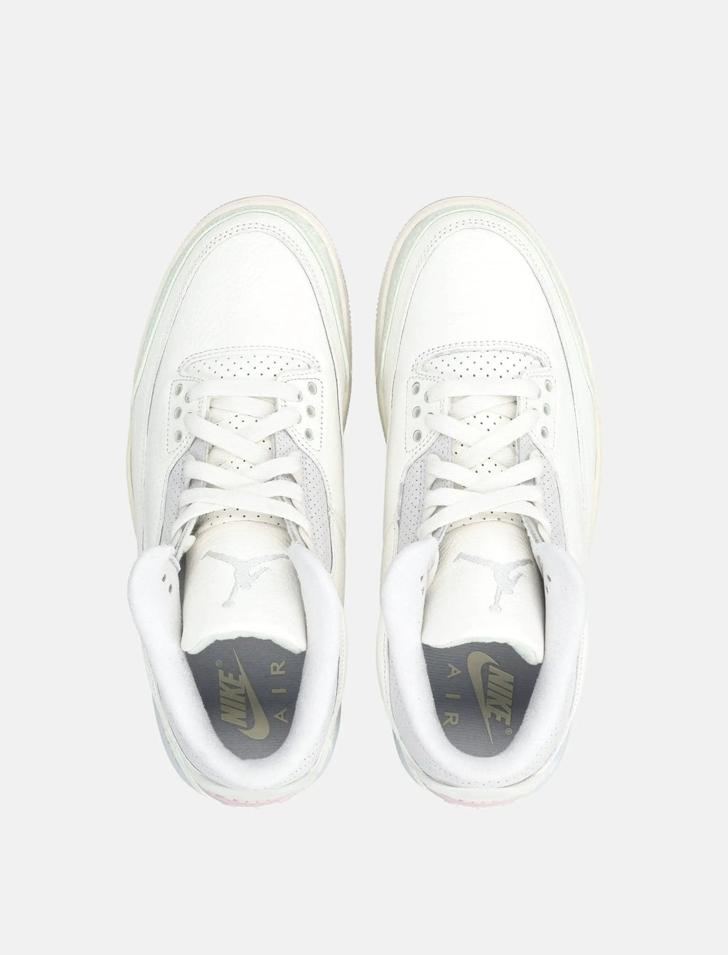Air Jordan 3 Retro Spring Sneakers Nike оригінал – Купити в Україні – вид ззаду