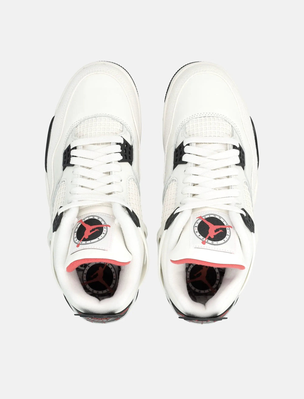 Оригінальна Air Jordan 4 Flight Club Nike – вид ззаду