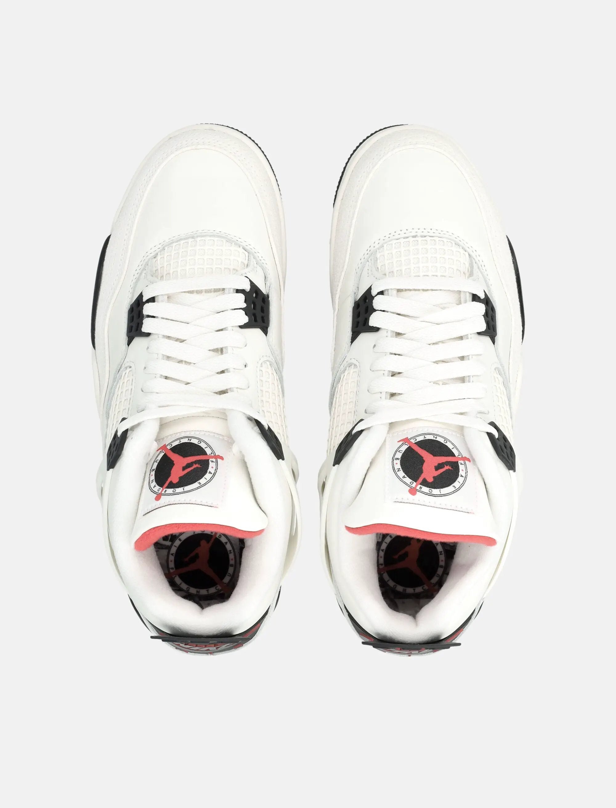 Оригінальна Air Jordan 4 Flight Club Nike – вид ззаду