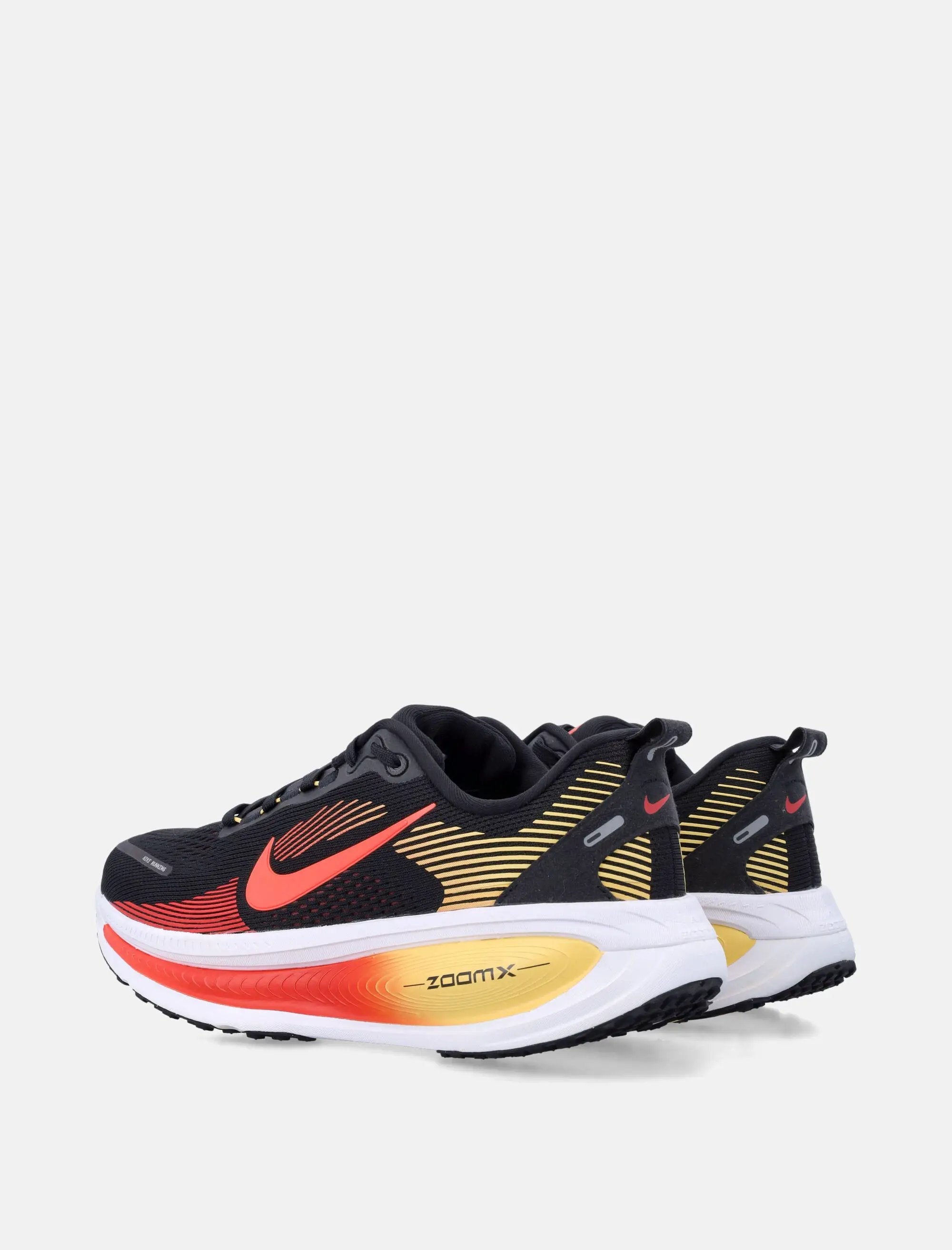 Оригінальна Vomero 18 Running Shoes Nike – збільшений вид