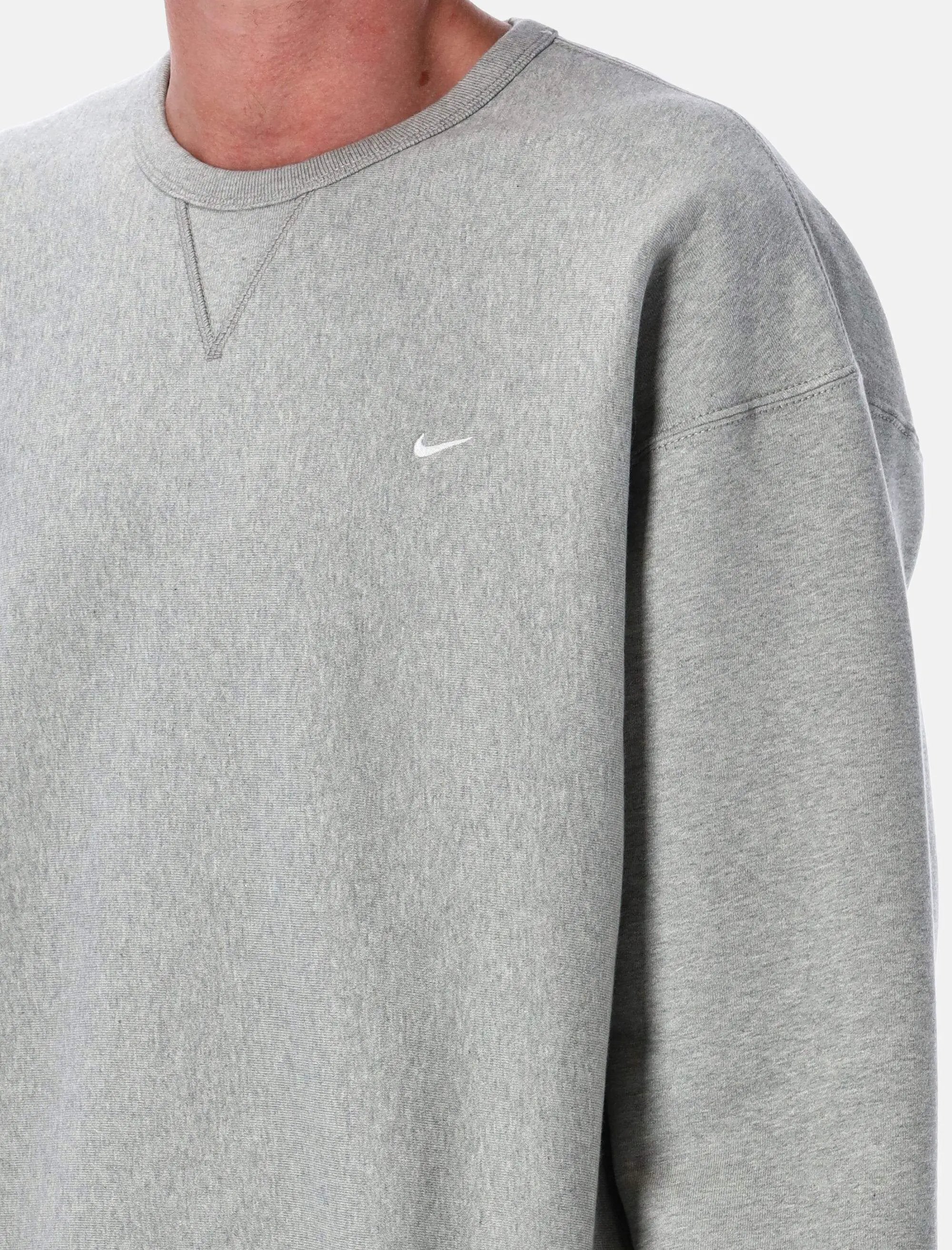 Solo Swoosh Heavyweight Crewneck Nike – Гарантія оригінальності – детальний вид