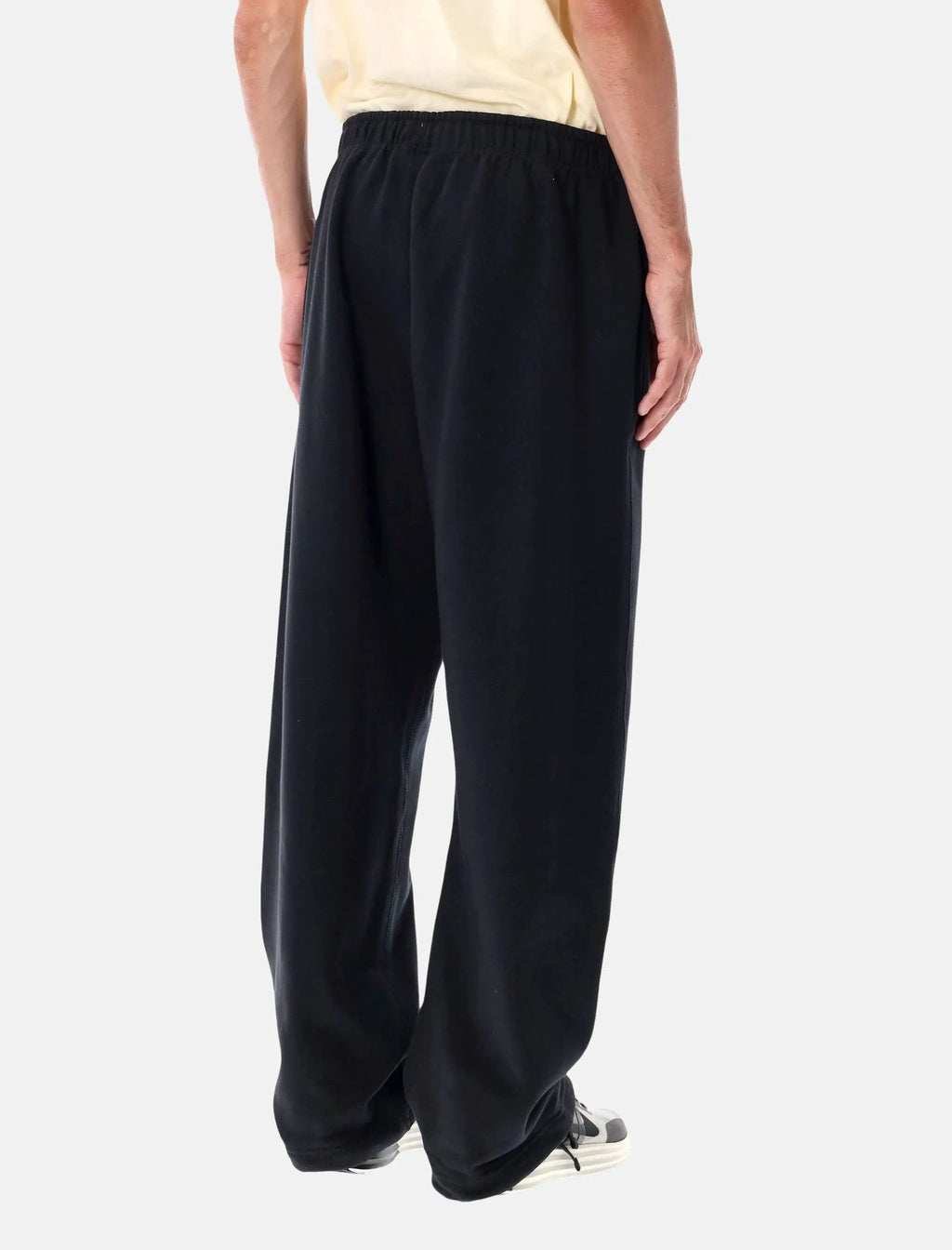 Оригінальна Solo Swoosh Cotton Sweatpants Nike – вид ззаду
