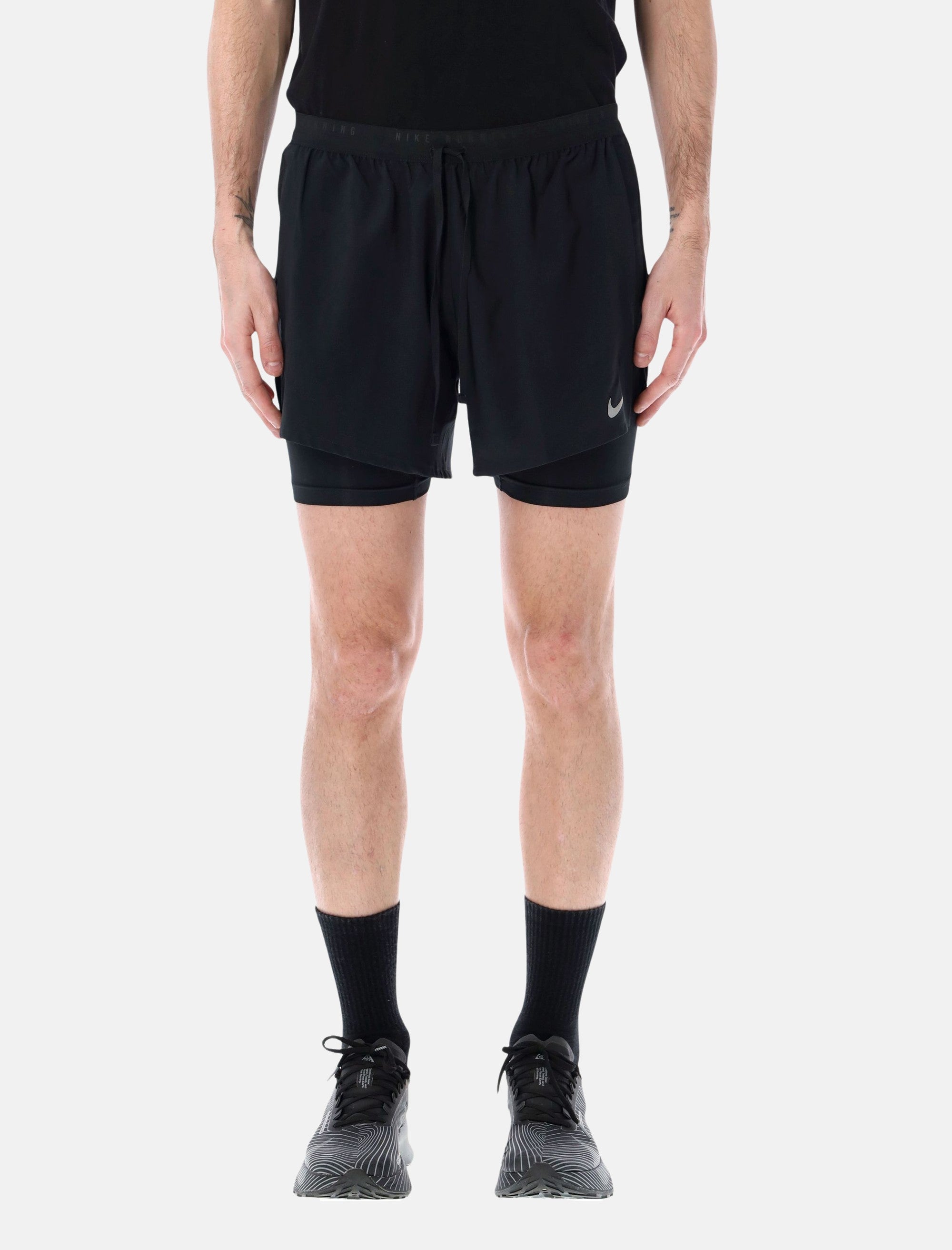Stride Dri Fit Hybrid Running Shorts Nike оригінал – Купити в Україні – боковий вид