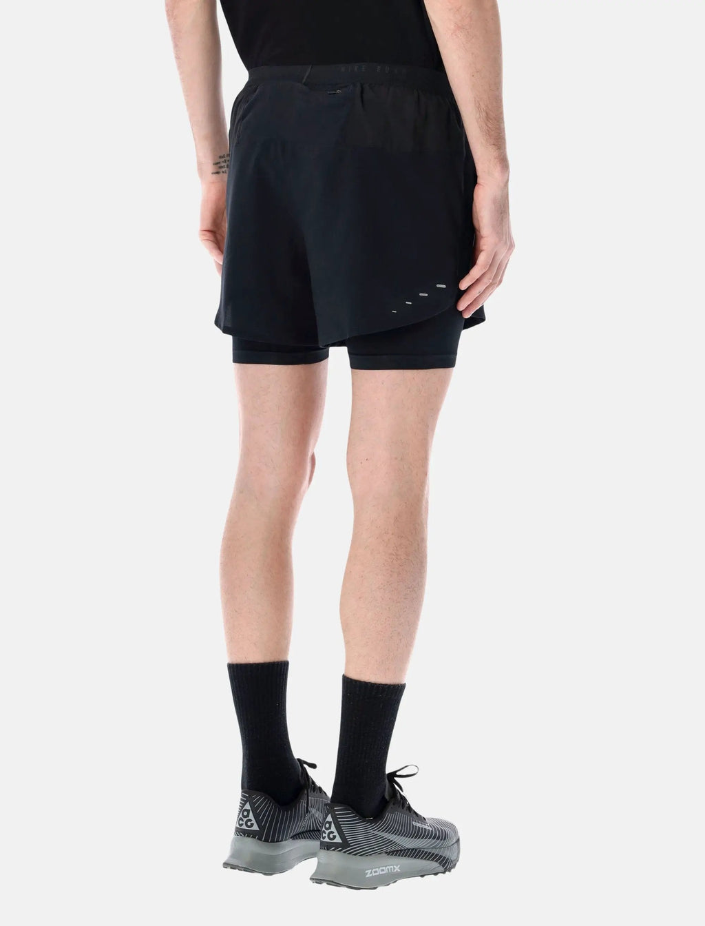 Stride Dri Fit Hybrid Running Shorts Nike оригінал – Купити в Україні – вид ззаду