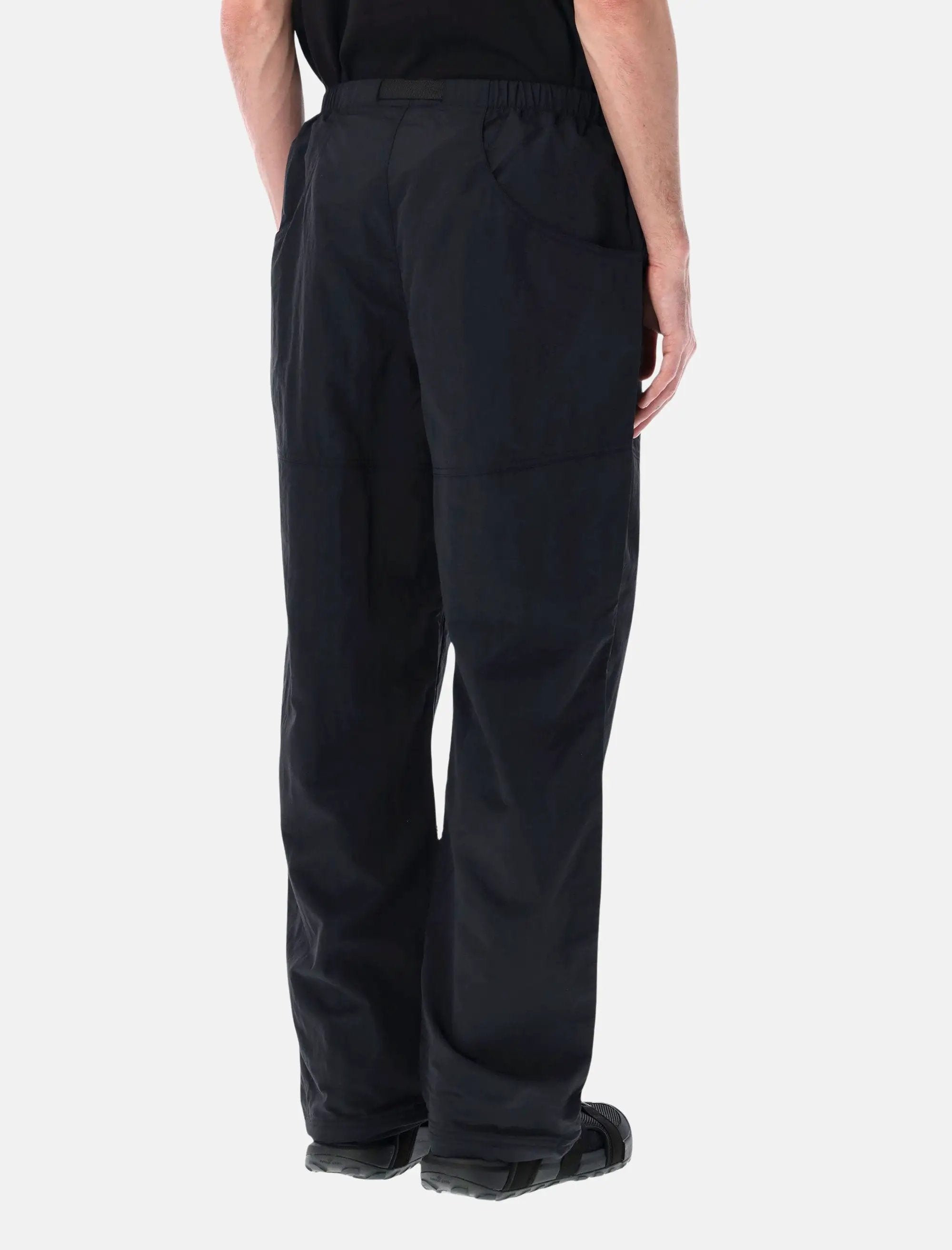 Red Box Nylon Outdoor Pants The north face оригінал – Купити в Україні – вид ззаду