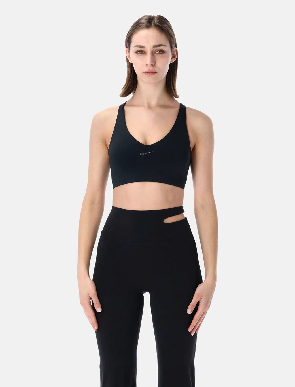 Universa Medium Support Padded Sport Bra Nike – Гарантія оригінальності – боковий вид
