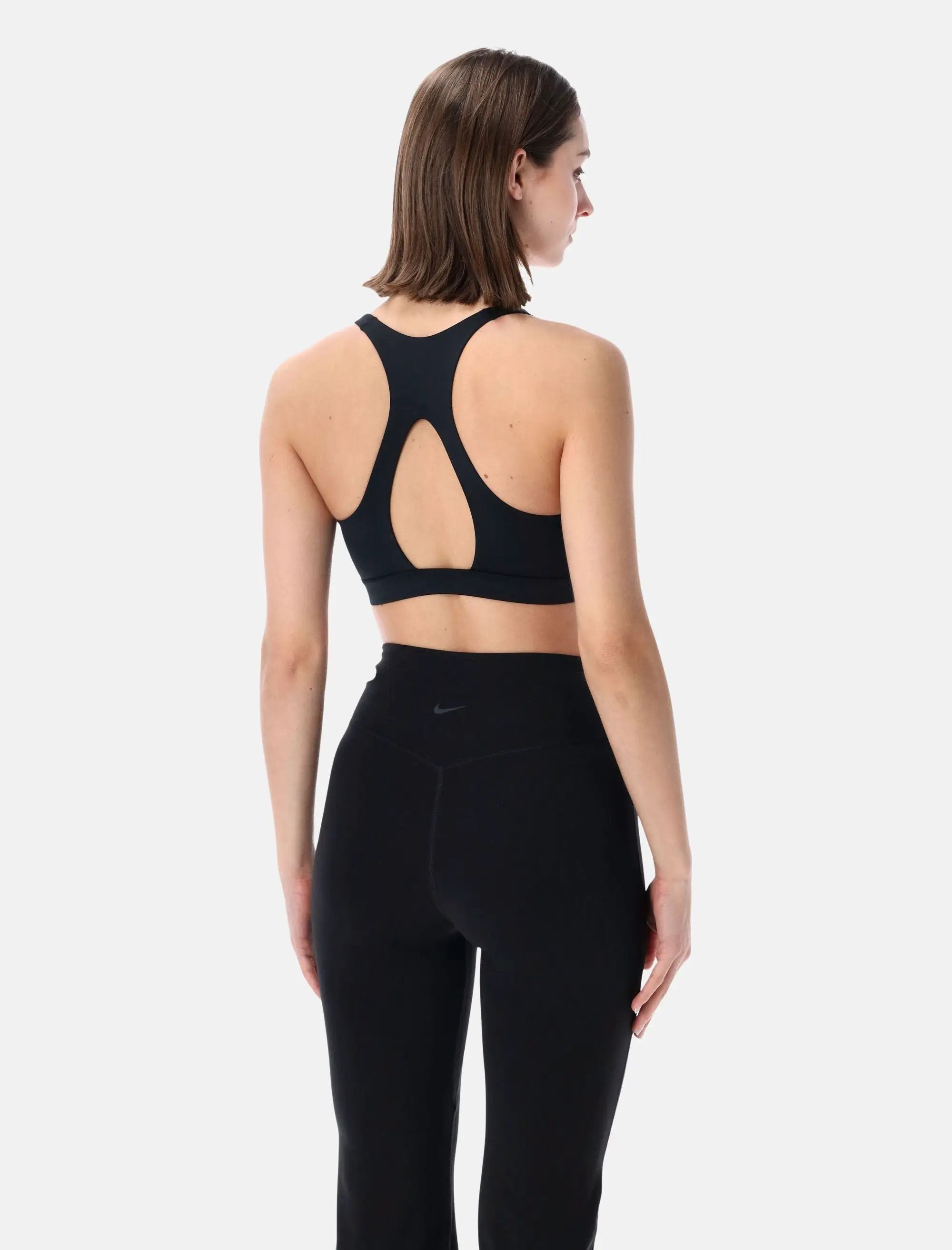 Universa Medium Support Padded Sport Bra Nike – Гарантія оригінальності – вид ззаду