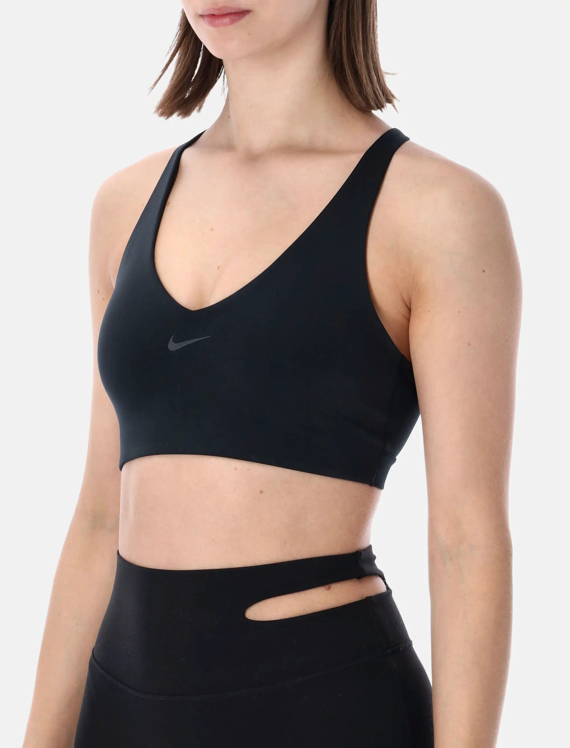Universa Medium Support Padded Sport Bra Nike – Гарантія оригінальності – детальний вид