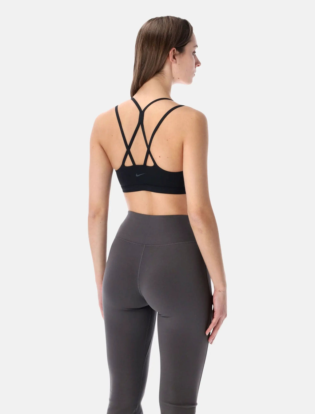 Nike Tops оригінал | Швидка доставка Україна – вид ззаду