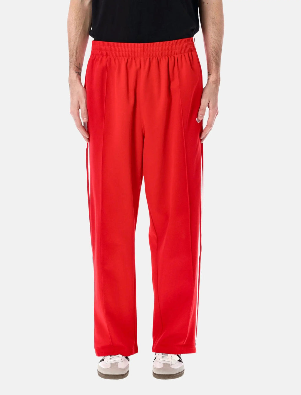 Оригінальна Baggy Track Pants Adidas – боковий вид