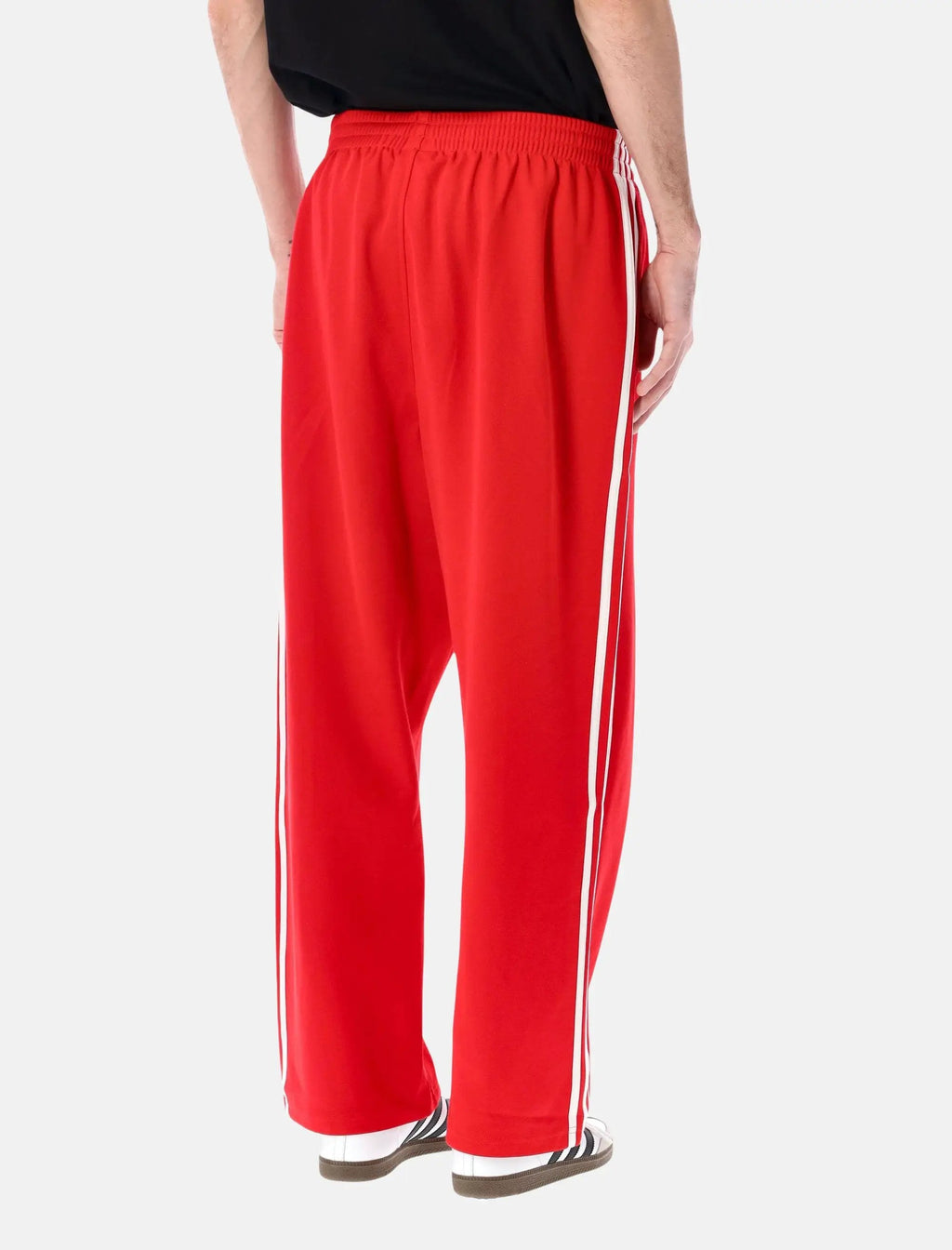 Оригінальна Baggy Track Pants Adidas – вид ззаду