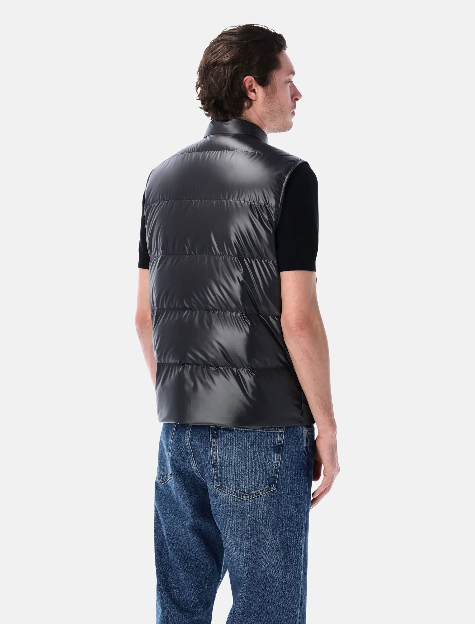 Restigo Down Gilet Moncler – Гарантія оригінальності – вид ззаду