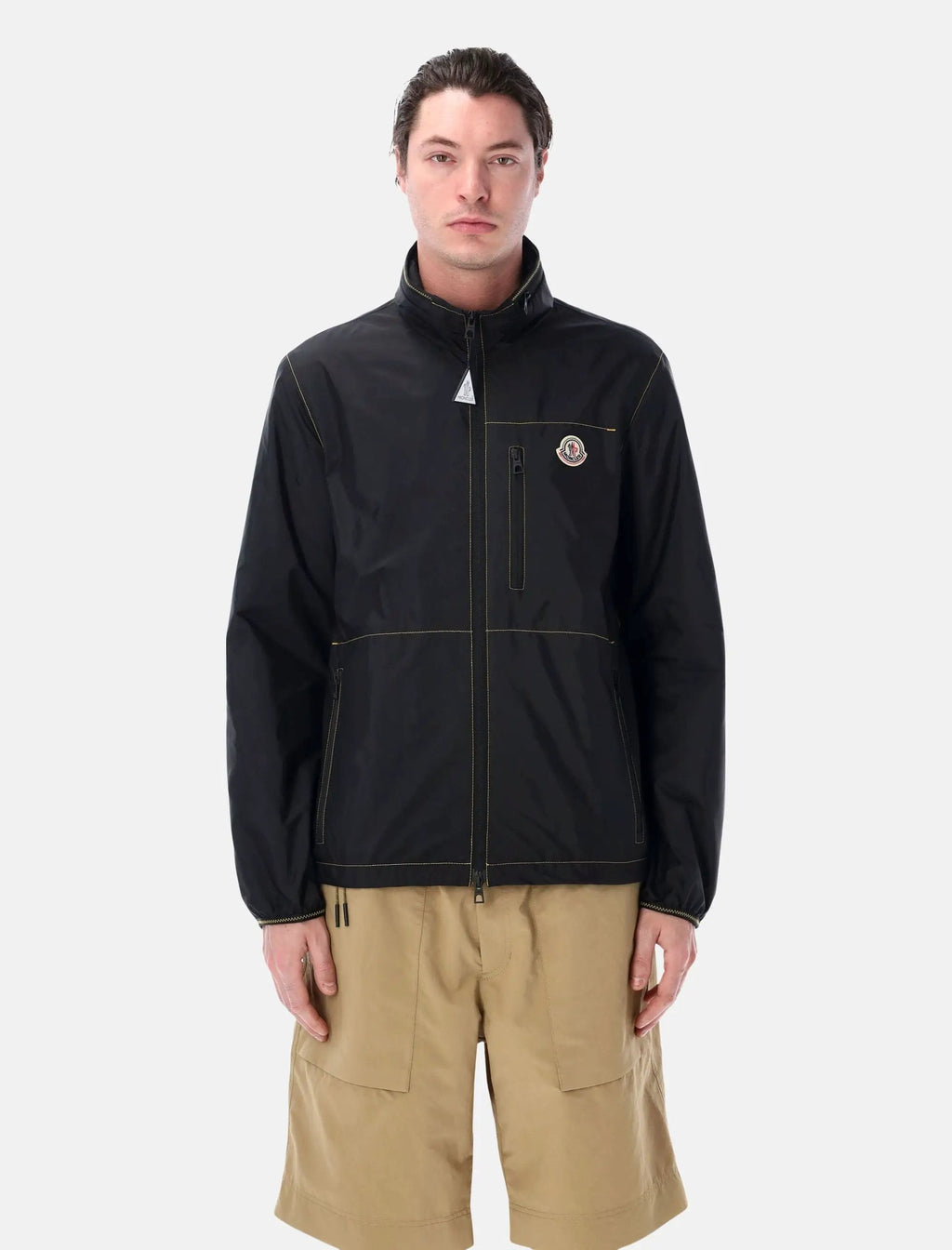 Moncler Outerwear оригінал | Швидка доставка Україна – боковий вид