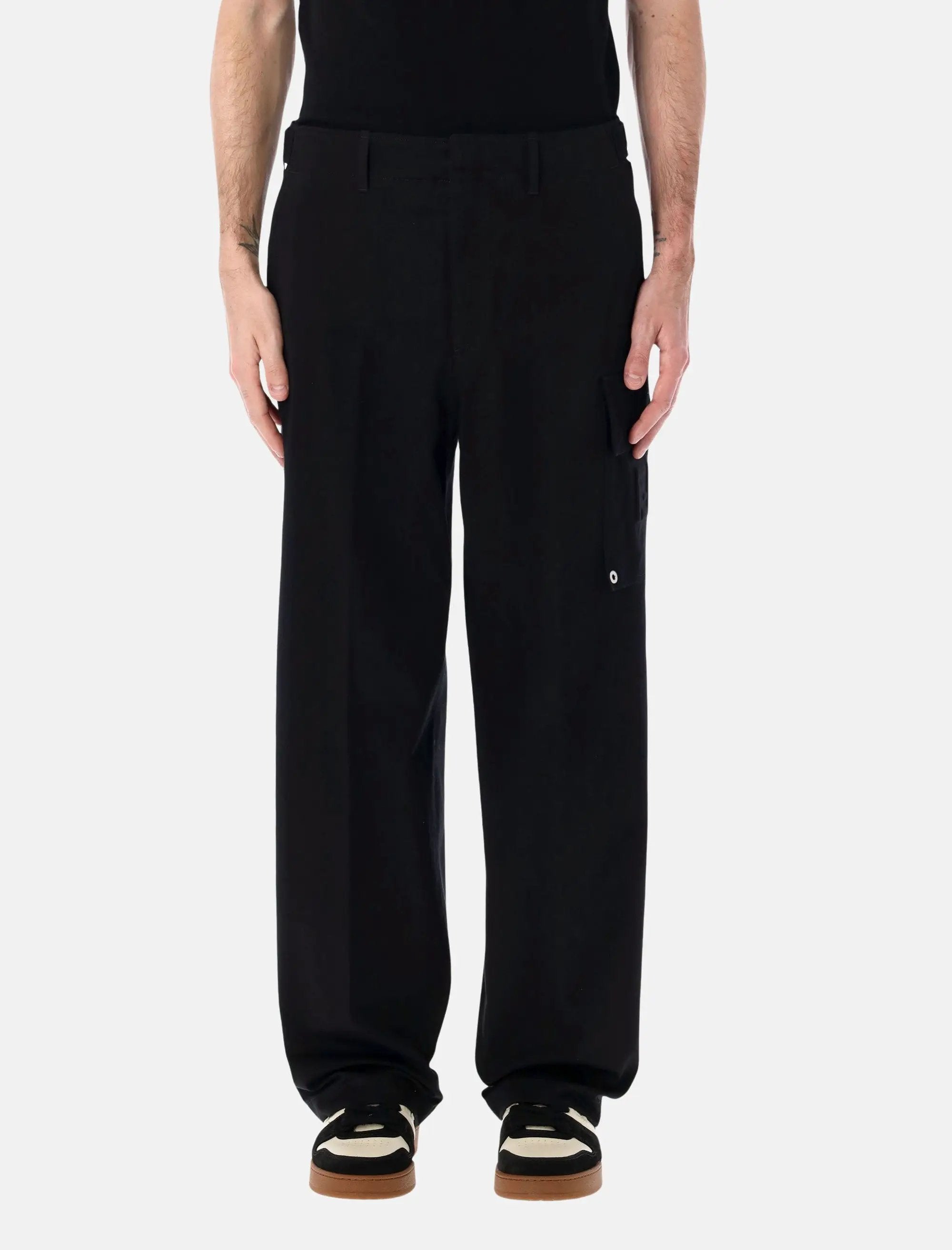 Оригінальна Gabardine Cargo Trousers Fendi – боковий вид