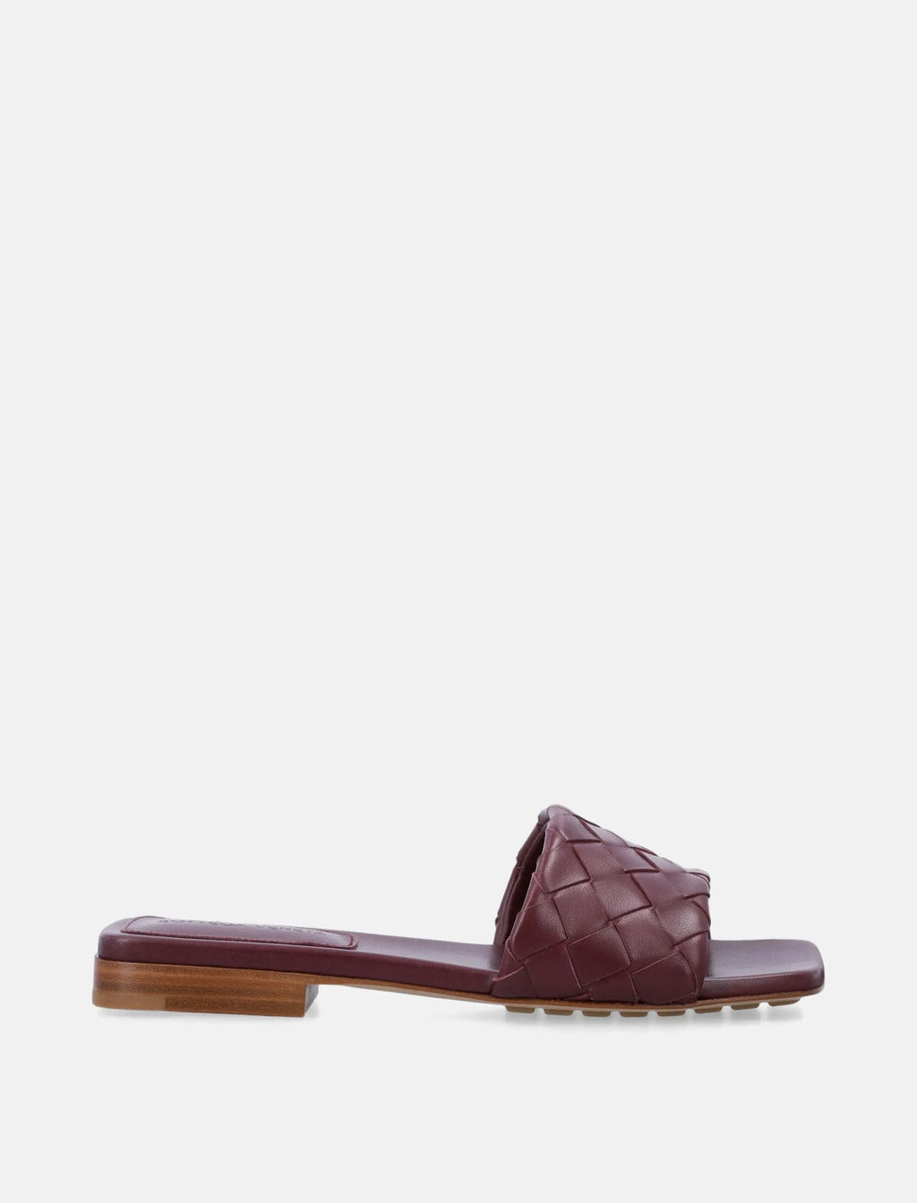 Оригінальна Parco Flat Mule Woven Burgundy Bottega veneta – боковий вид