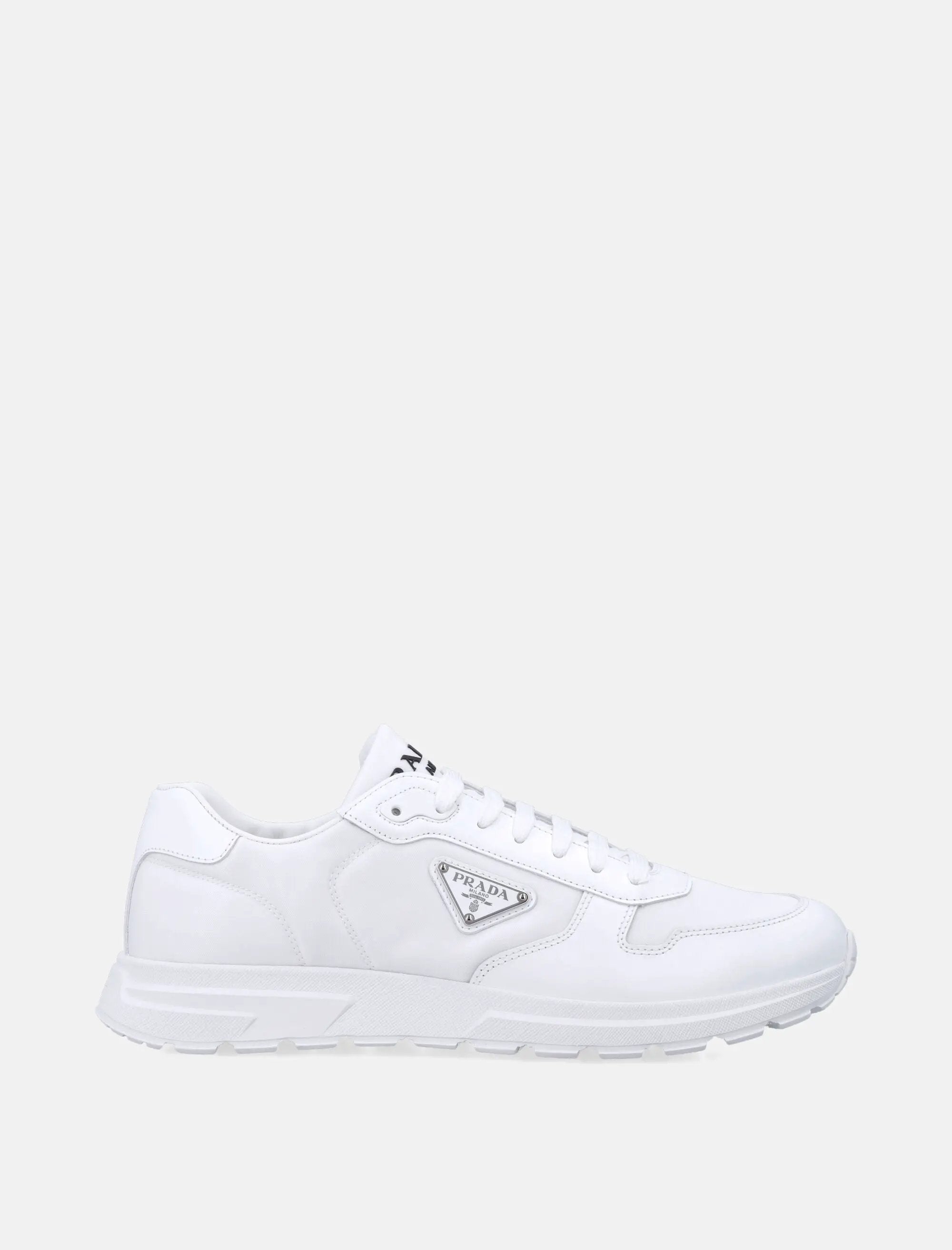 Оригінальна Nylon And Leather Prada Sneakers Prada – боковий вид