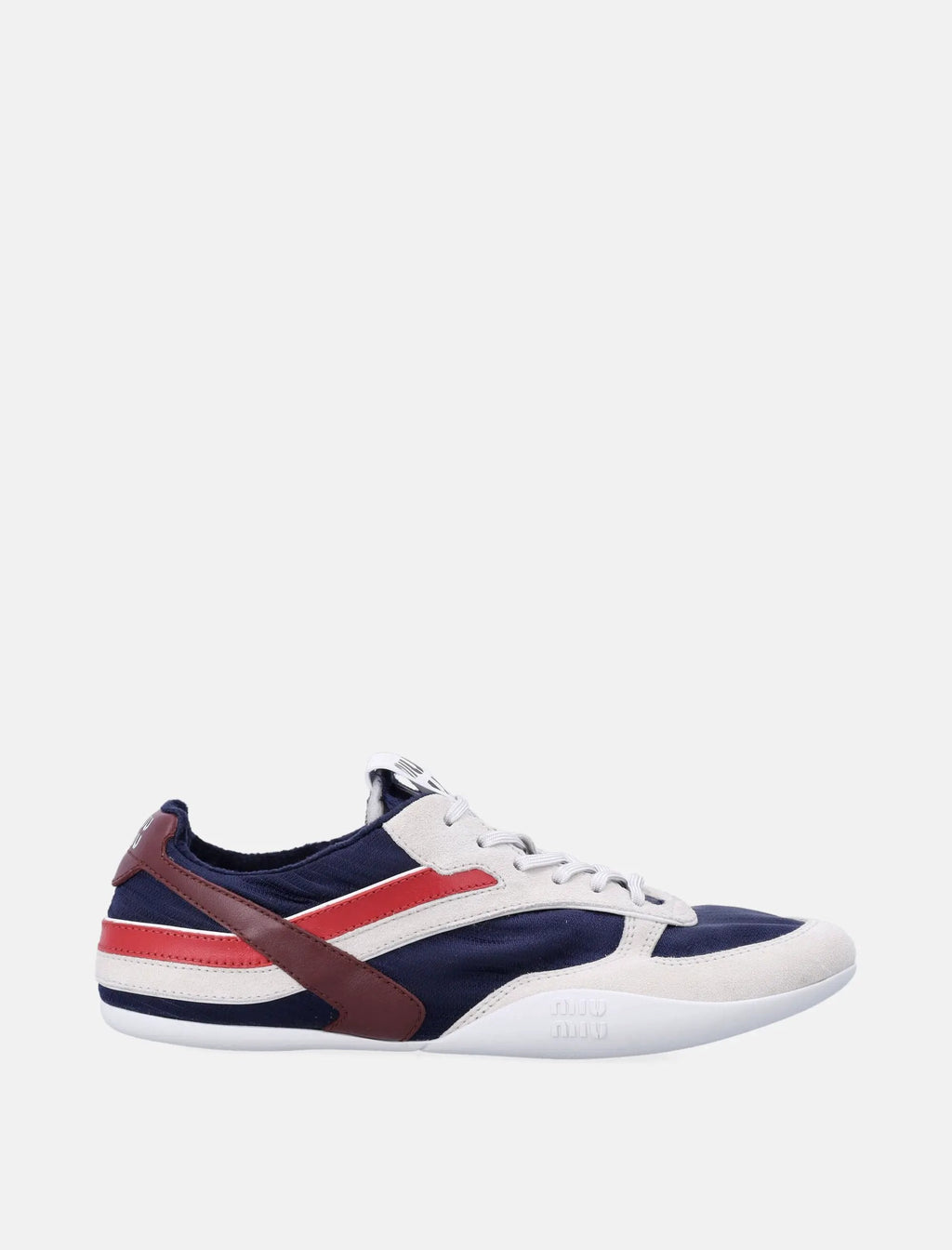 Оригінальна Gymnasium Womans Sneakers In Technical Fabric And Suede Leather Miu miu – боковий вид