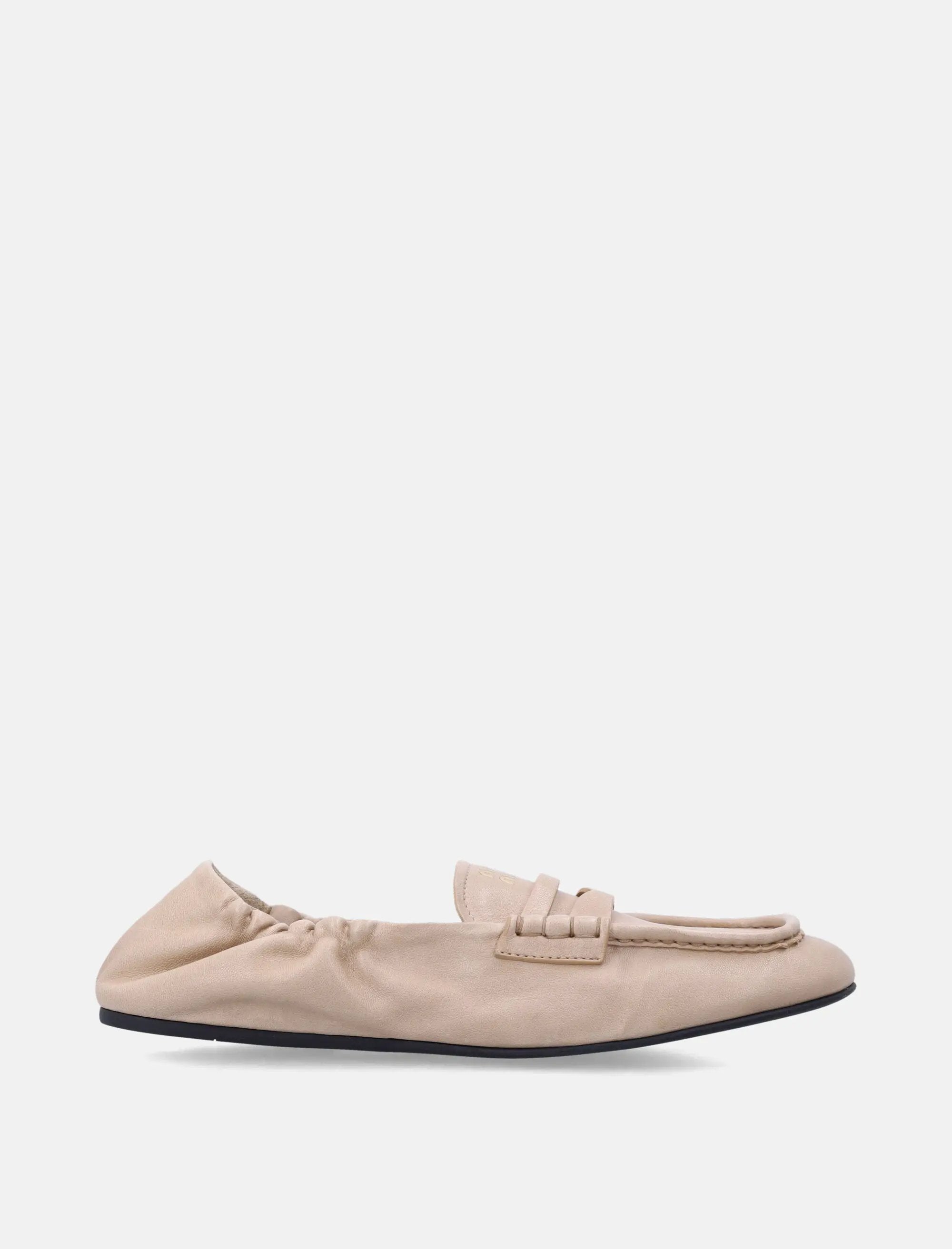 Оригінальна Ruches Leather Loafers Miu miu – боковий вид