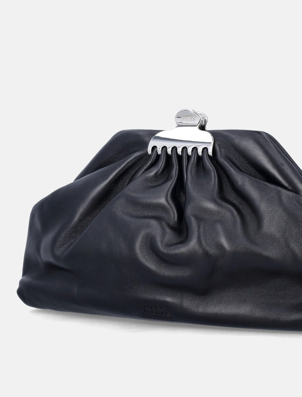 Оригінальна Medium Glam Leather Clutch Marc jacobs – вид ззаду