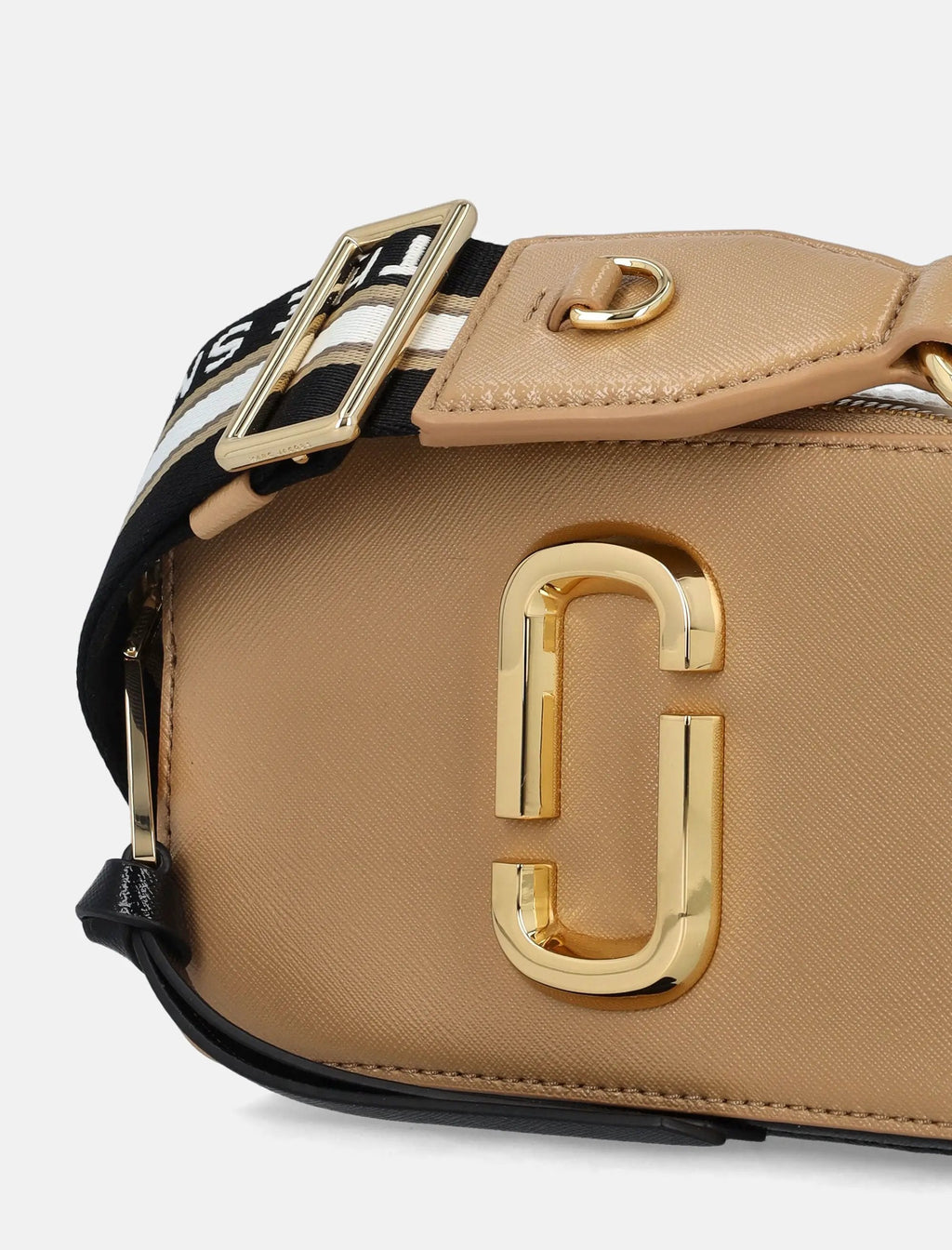 Оригінальна Snapshot Bag In Saffiano Leather Marc jacobs – вид ззаду