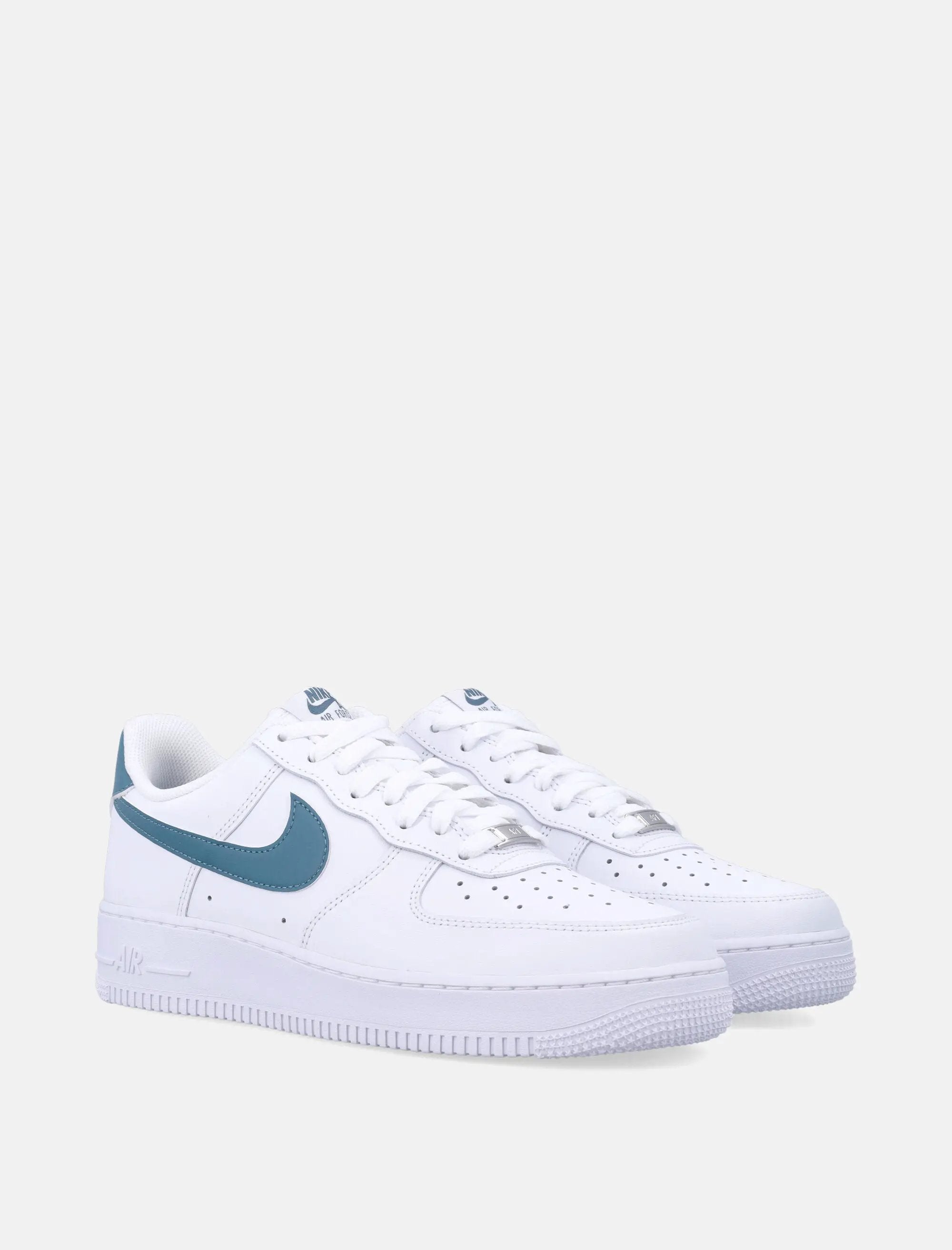 Оригінальна Air Force 1 07 Shoes Nike – детальний вид
