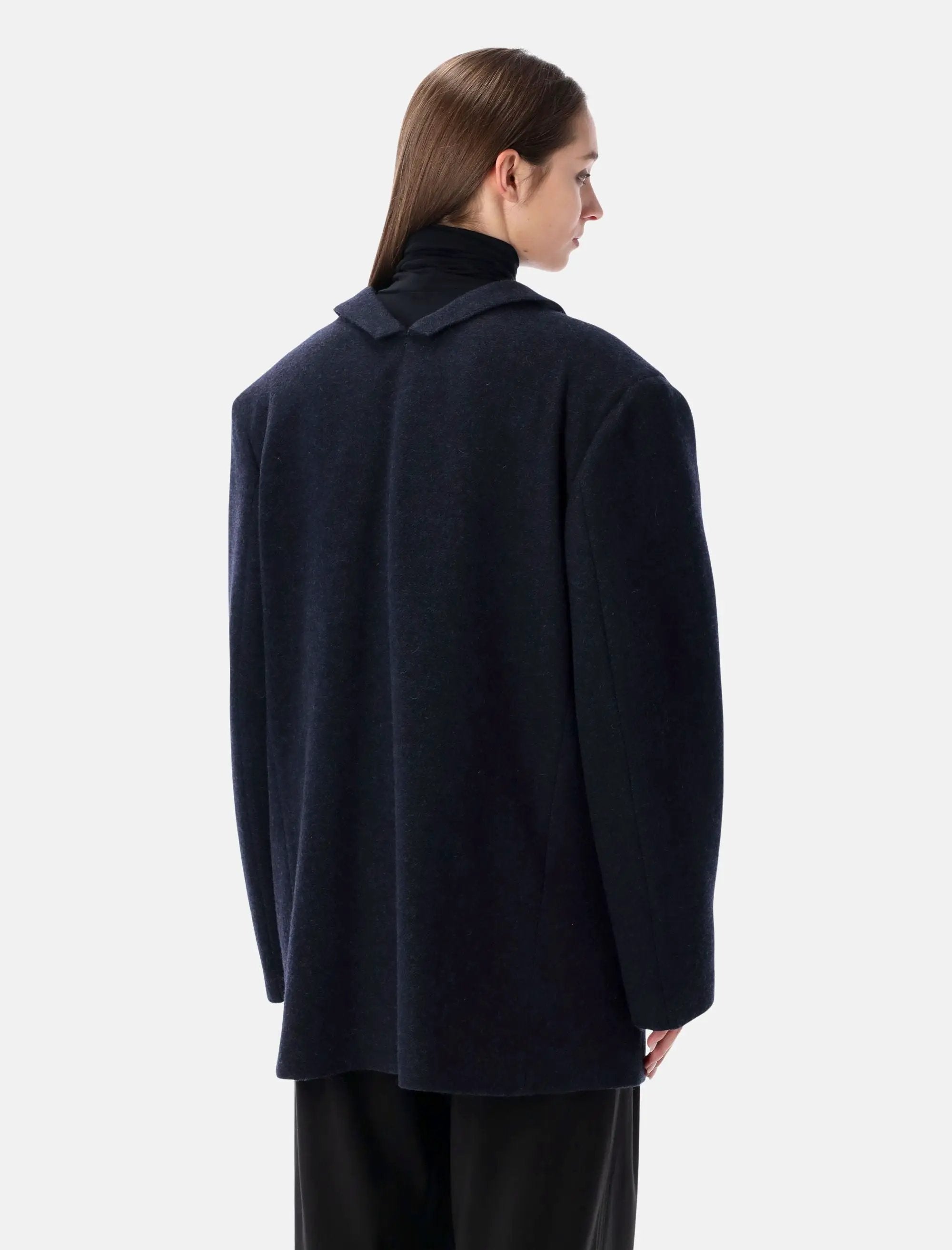 Prada Outerwear оригінал | Швидка доставка Україна – вид ззаду