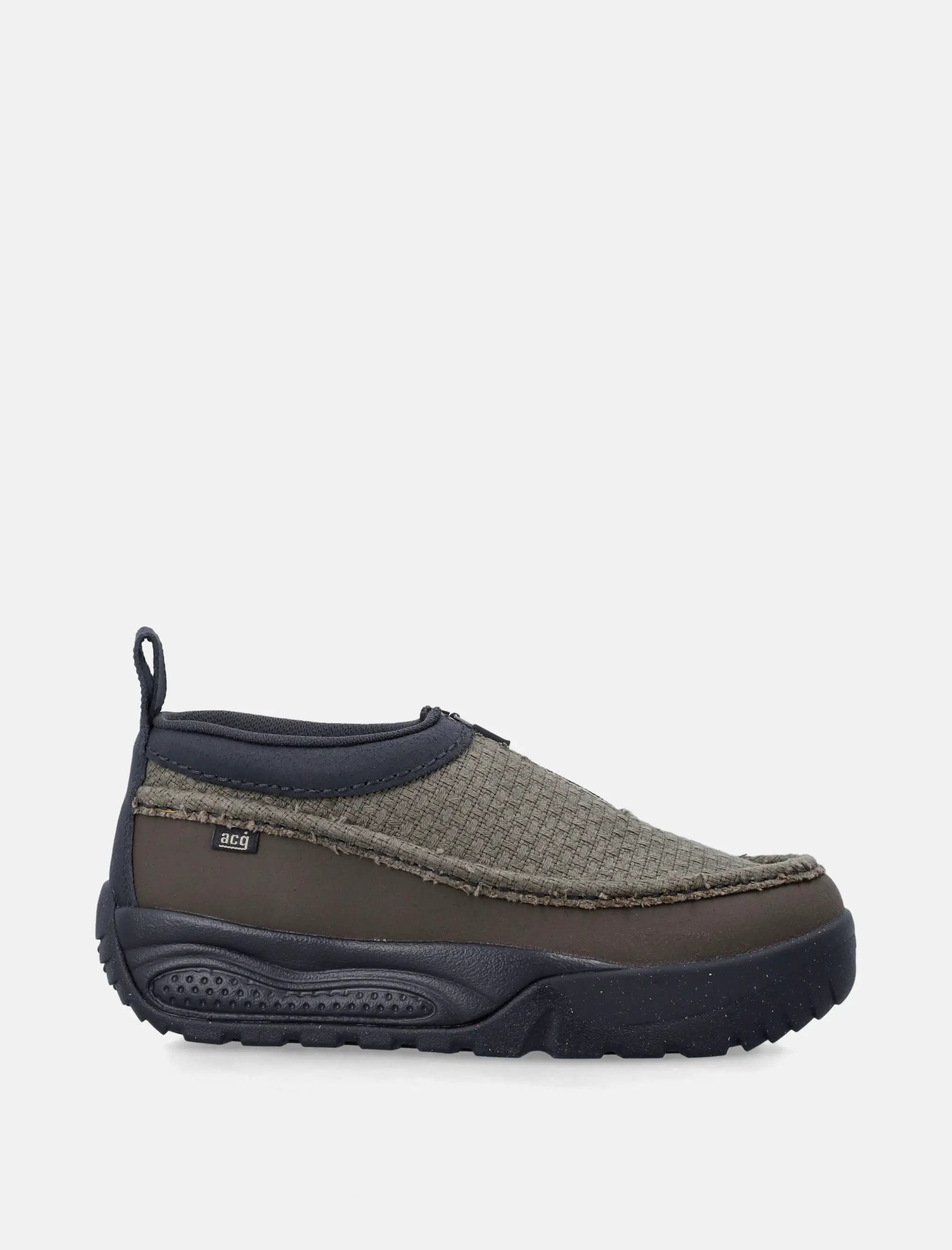 Izy Sneakers Nike оригінал – Купити в Україні – боковий вид