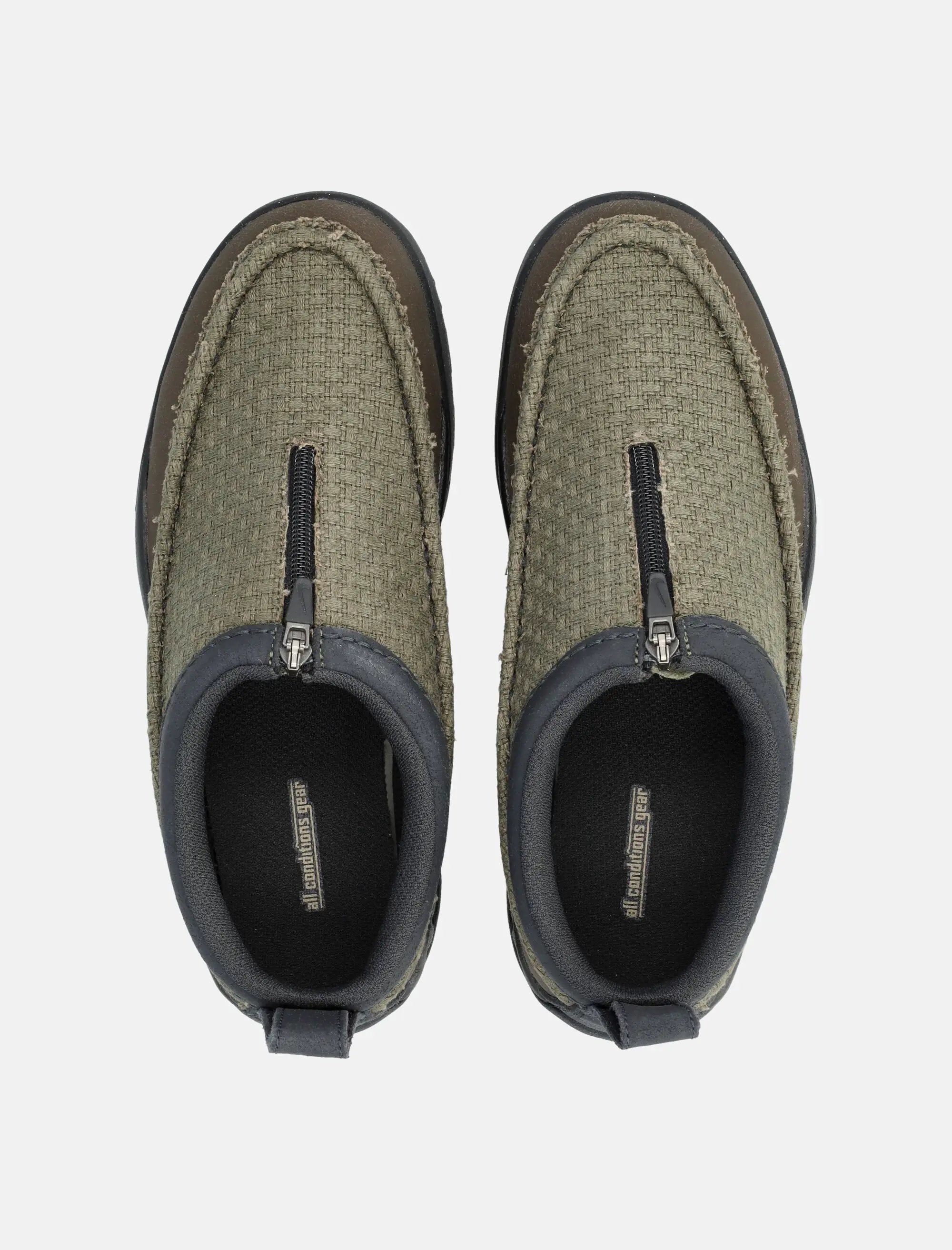 Izy Sneakers Nike оригінал – Купити в Україні – вид ззаду