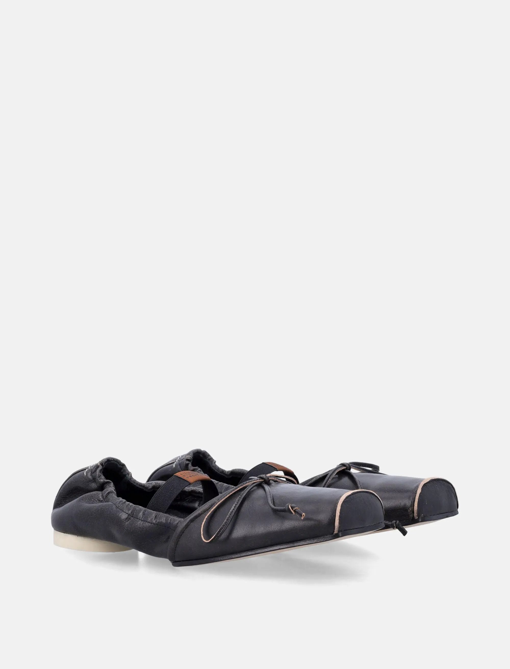 Square Toe Leather Ballerinas Maison margiela оригінал – Купити в Україні – вид ззаду