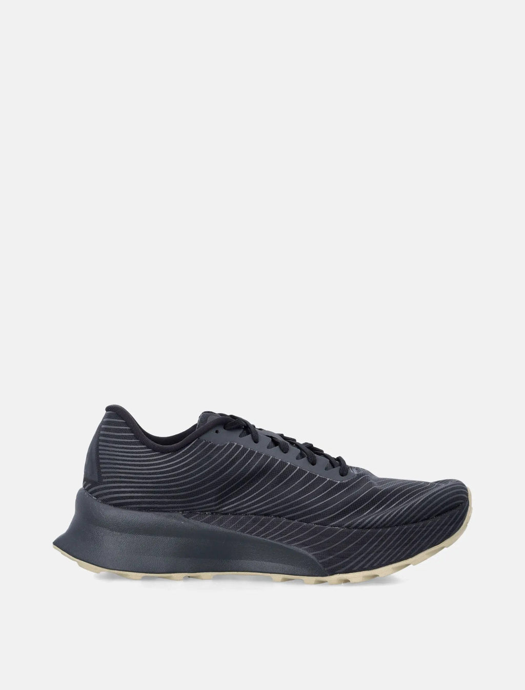 Оригінальна Ultrafly Trail Sneakers Nike – боковий вид