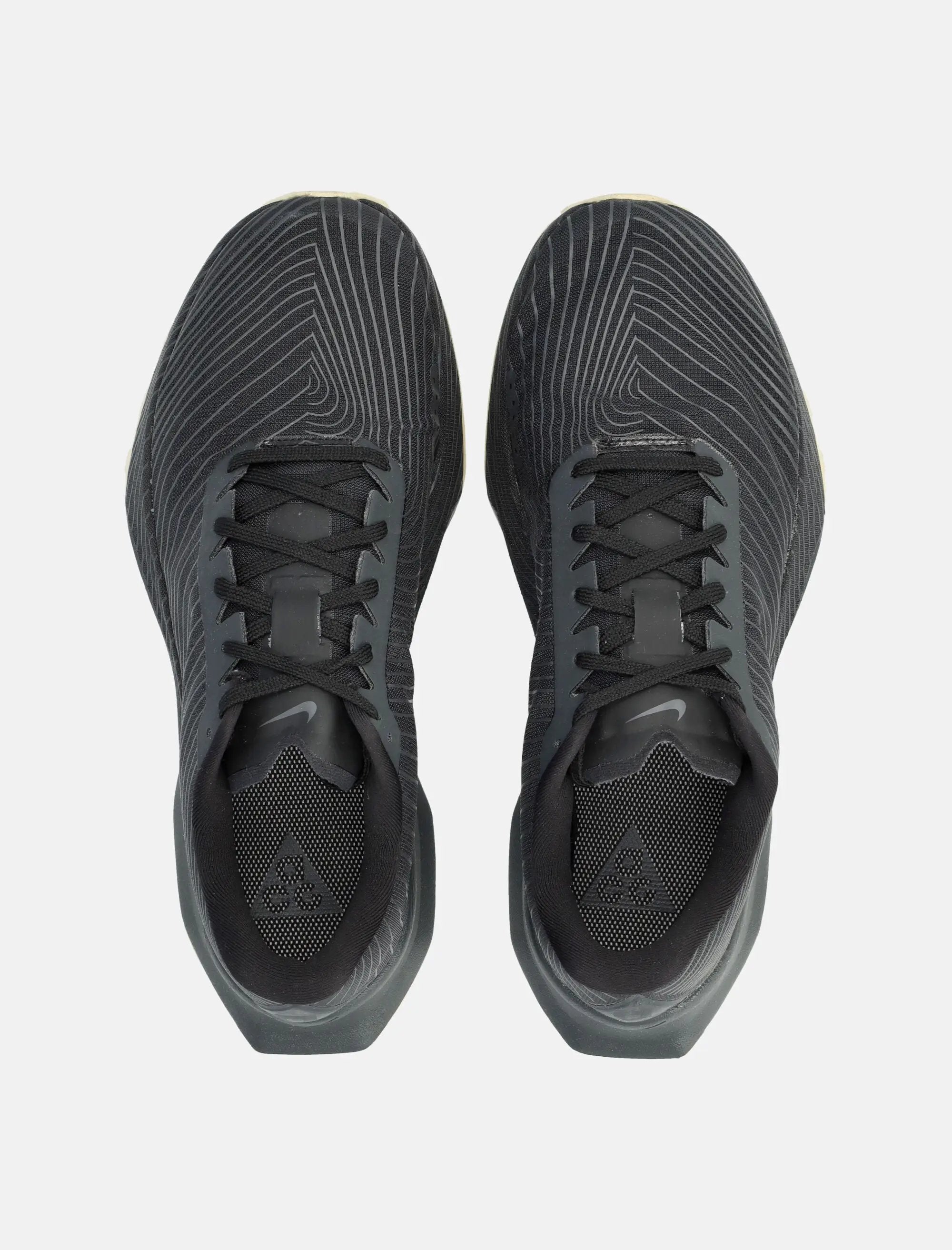 Оригінальна Ultrafly Trail Sneakers Nike – вид ззаду