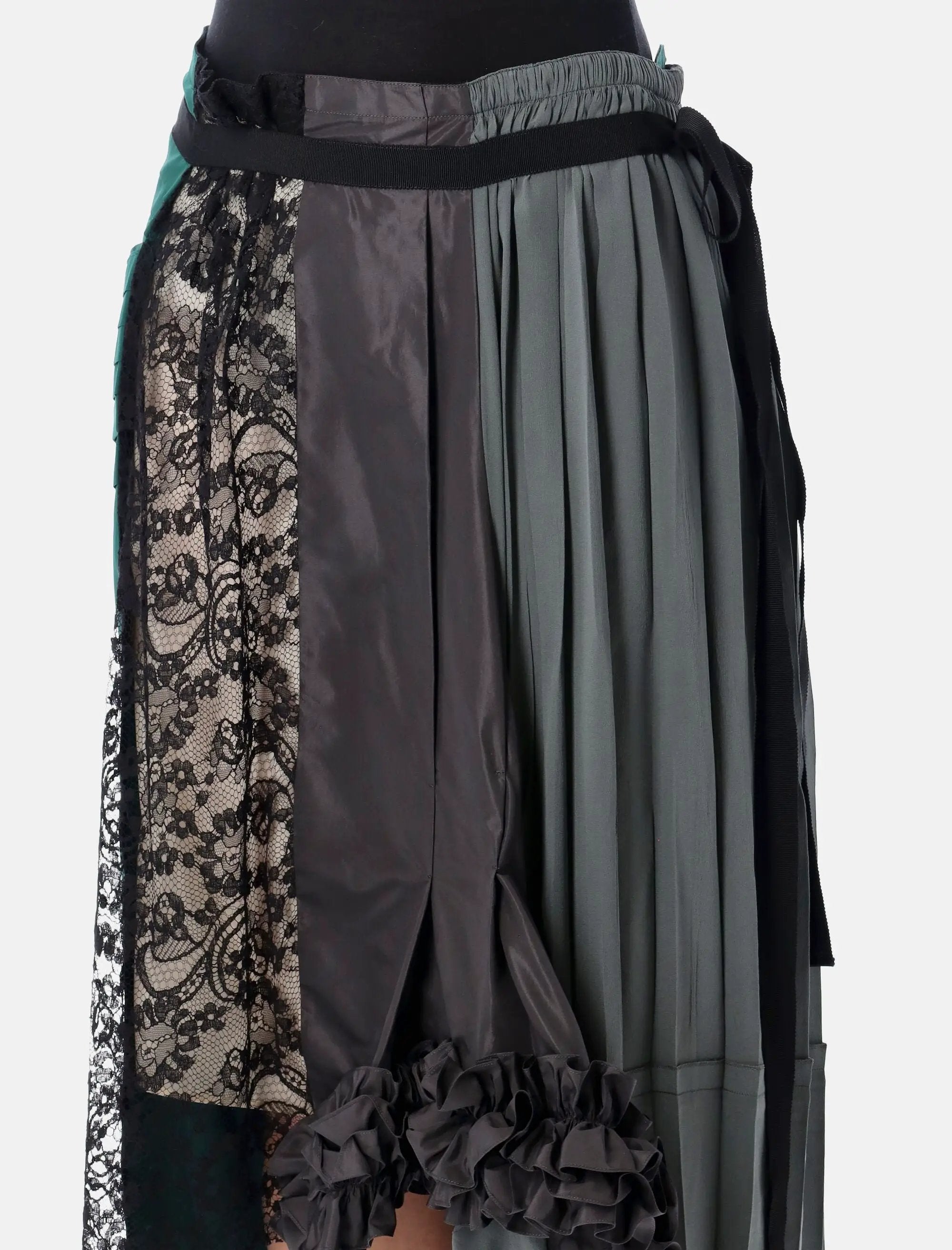 Оригінальна Technical Taffeta Patchwork Skirt Prada – детальний вид