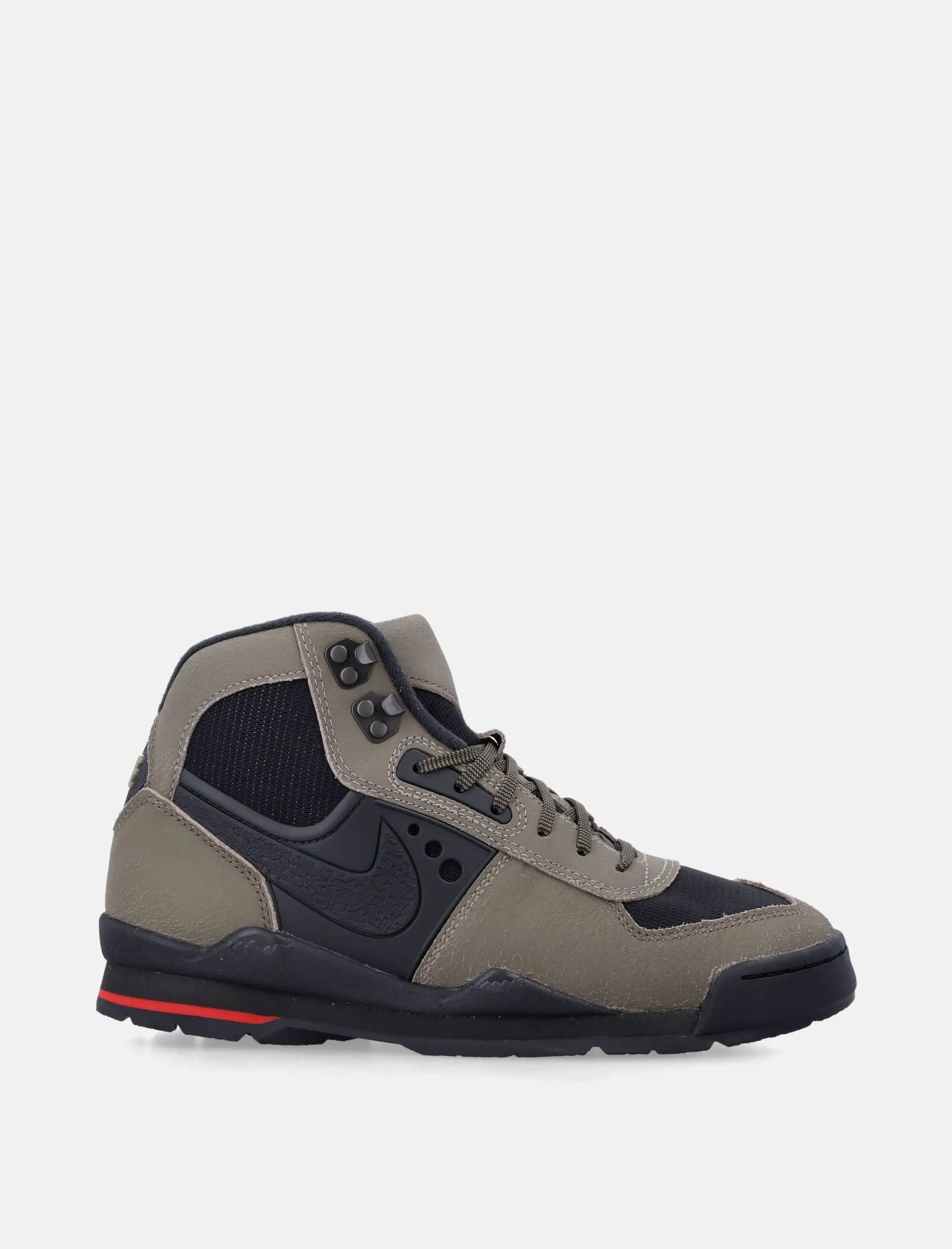 Baltoro Suede Sneakers Nike оригінал – Купити в Україні – боковий вид