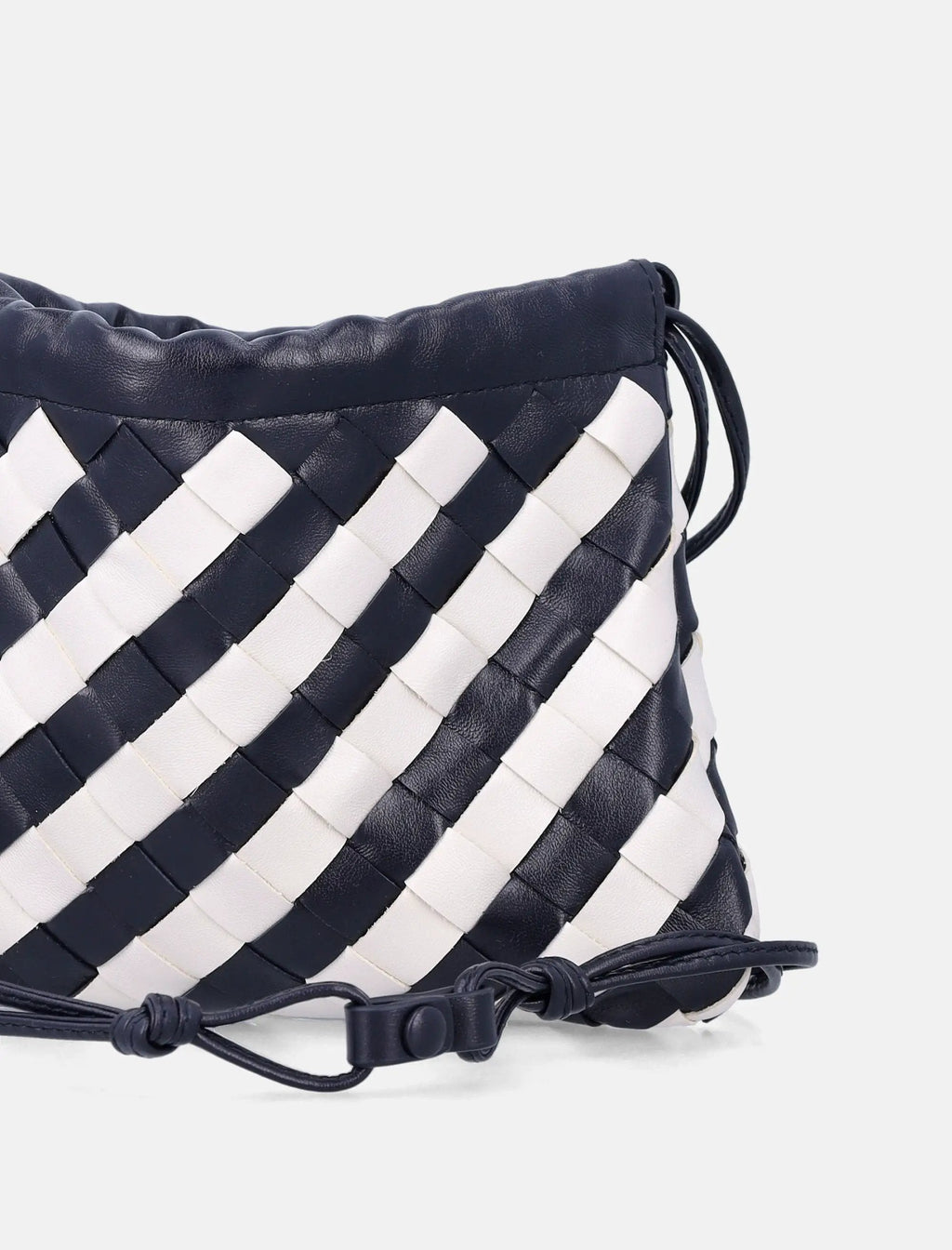 Small Intrecciato Dustbag Bottega veneta оригінал – Купити в Україні – вид ззаду