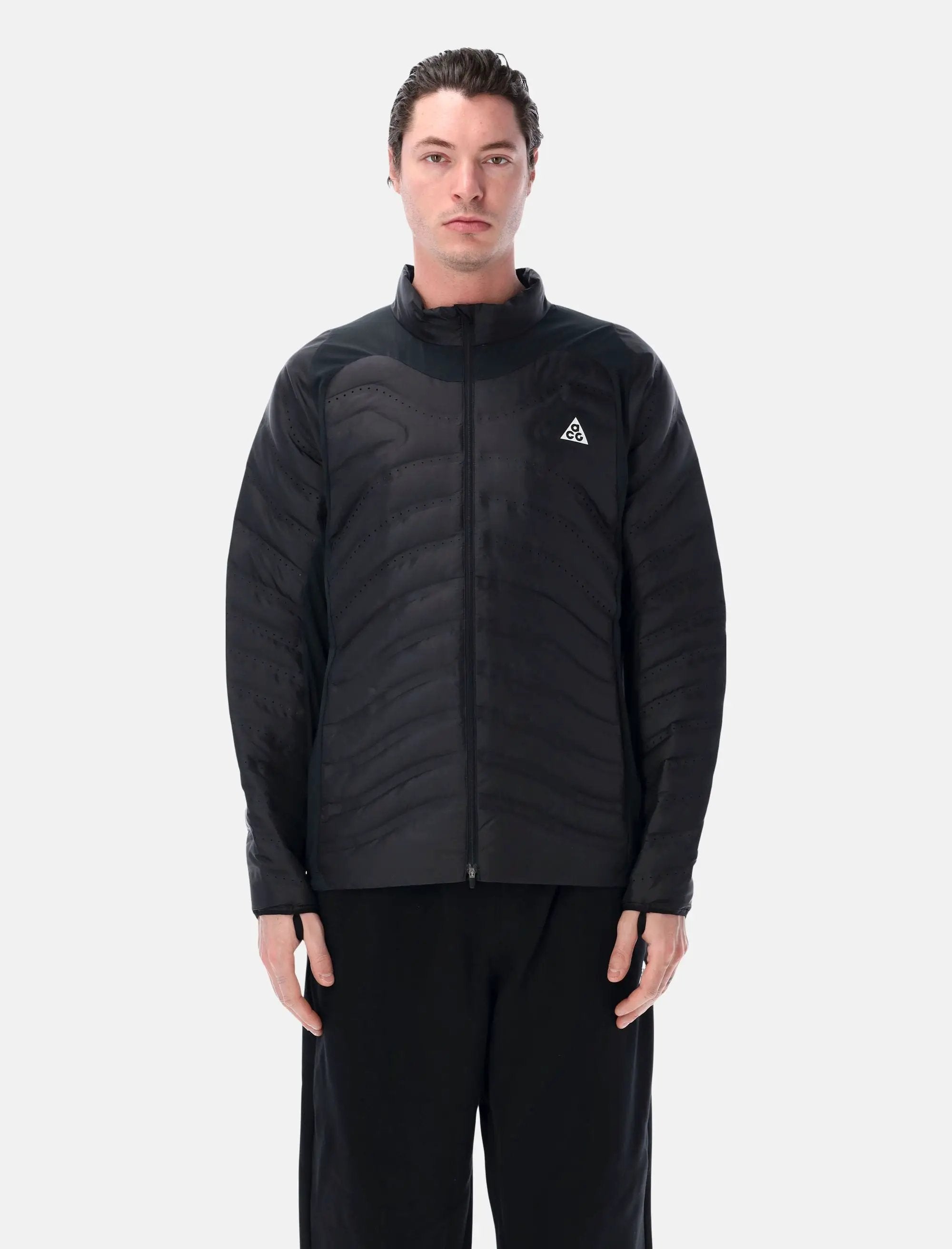 Оригінальна Lava Loft Therma Fit Jacket Nike – боковий вид
