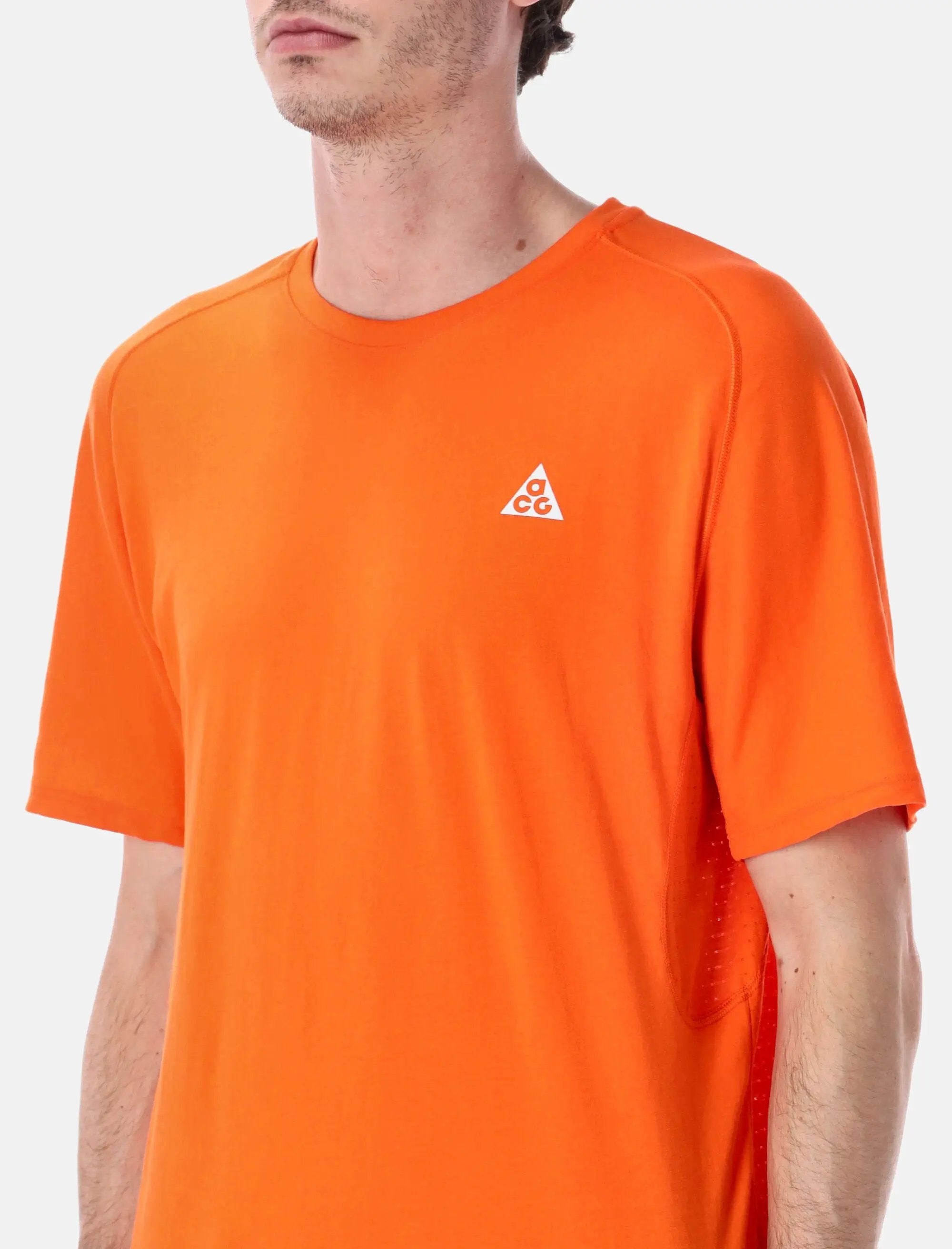 Nike Tops оригінал | Швидка доставка Україна – детальний вид